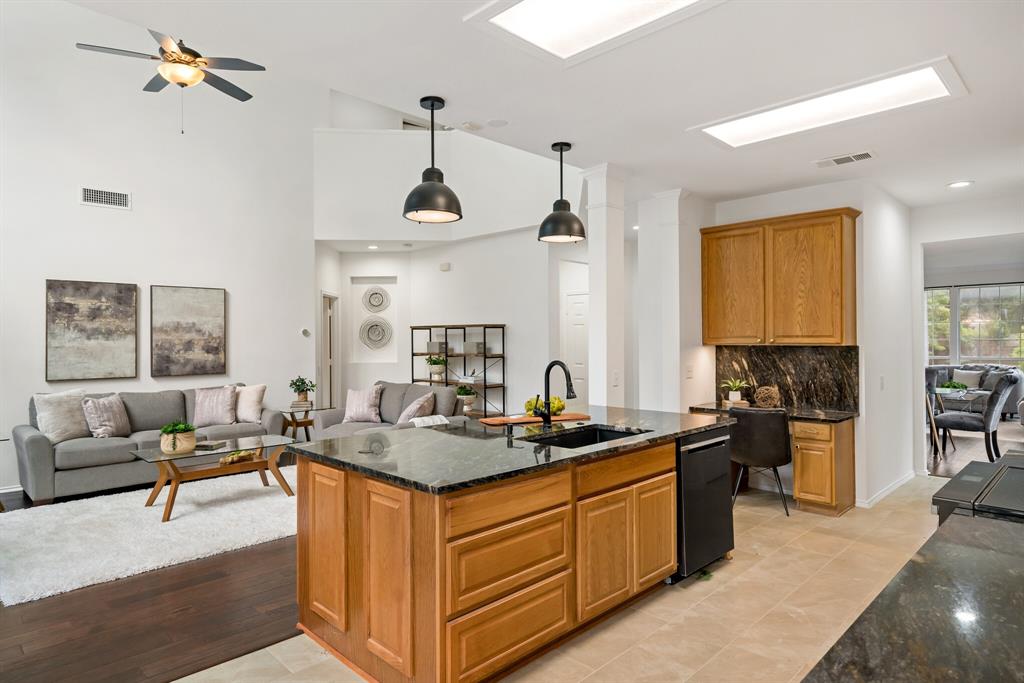 McKinney, Texas, 75072, United States, 5 Bedrooms Bedrooms, ,4 BathroomsBathrooms,Residential,For Sale,1939508