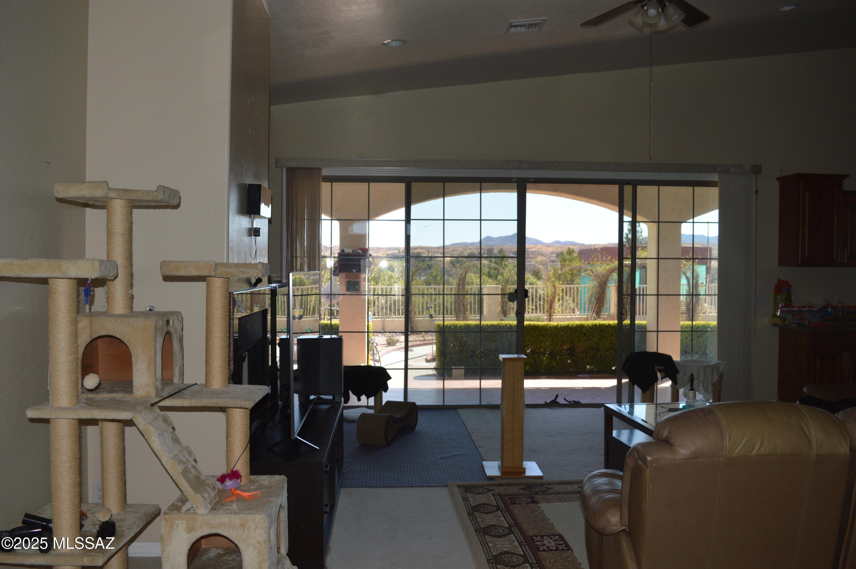 Nogales, Arizona, 85621, United States, 4 Bedrooms Bedrooms, ,4 BathroomsBathrooms,Residential,For Sale,1865061