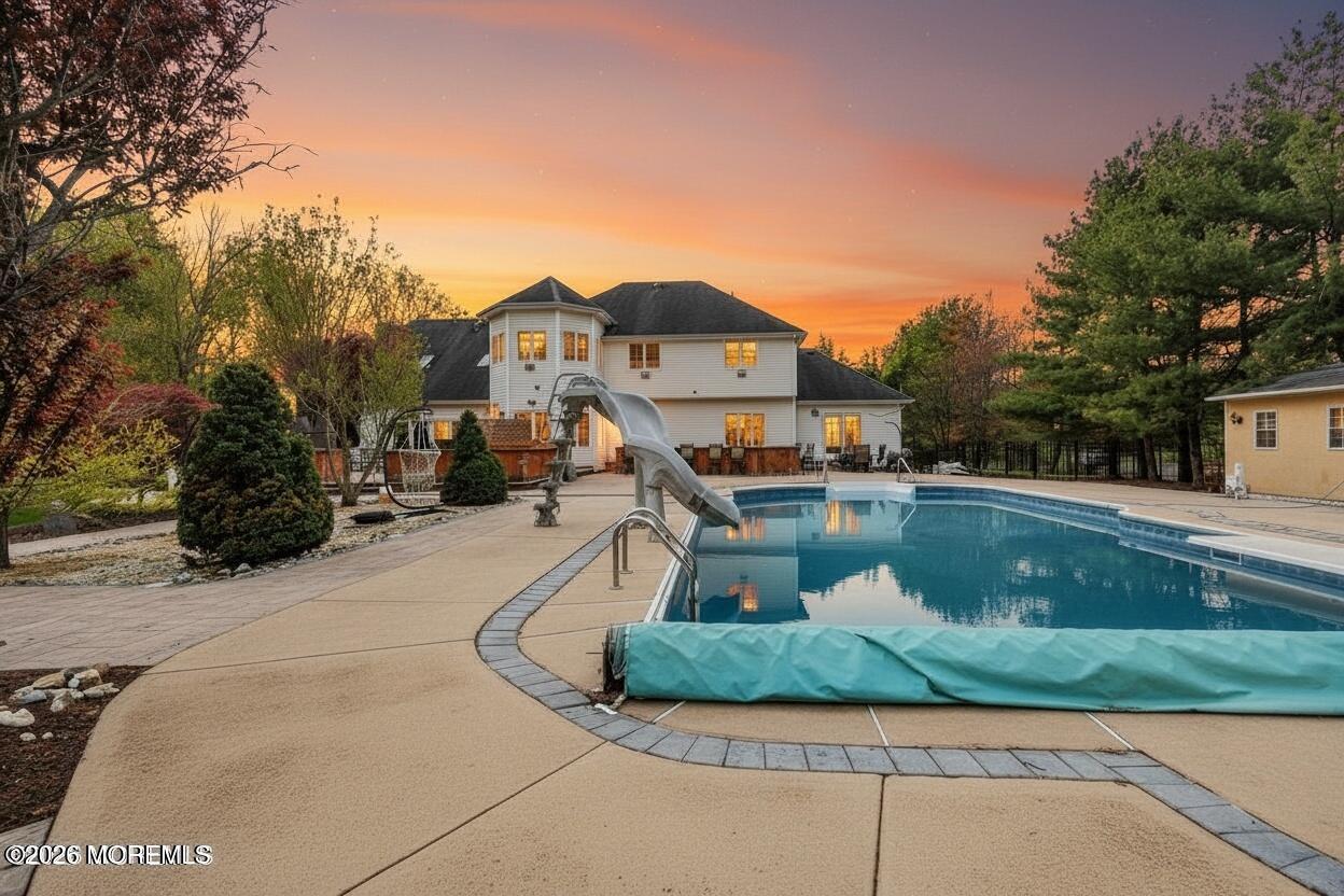 Manalapan, New Jersey, 07726, United States, 4 Bedrooms Bedrooms, ,5 BathroomsBathrooms,Residential,For Sale,2042369