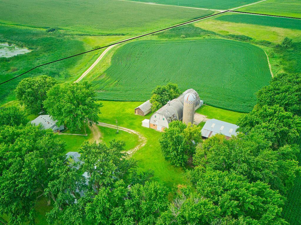 Winsted, Minnesota, 55395, United States, 2 Bedrooms Bedrooms, ,1 BathroomBathrooms,Residential,For Sale,1979675