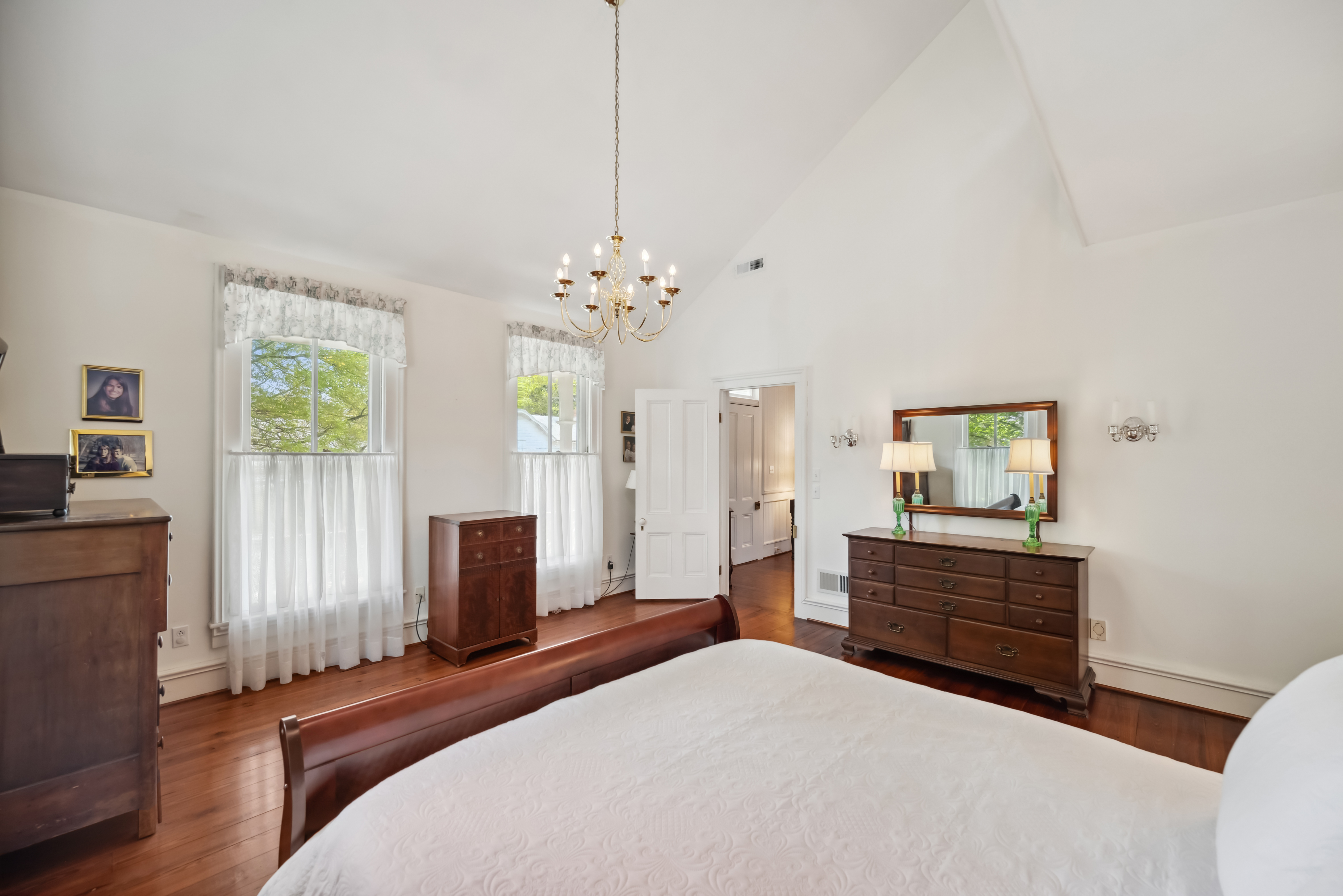  GRACIOUS HOME IN HISTORIC DISTRICT - 物件實景