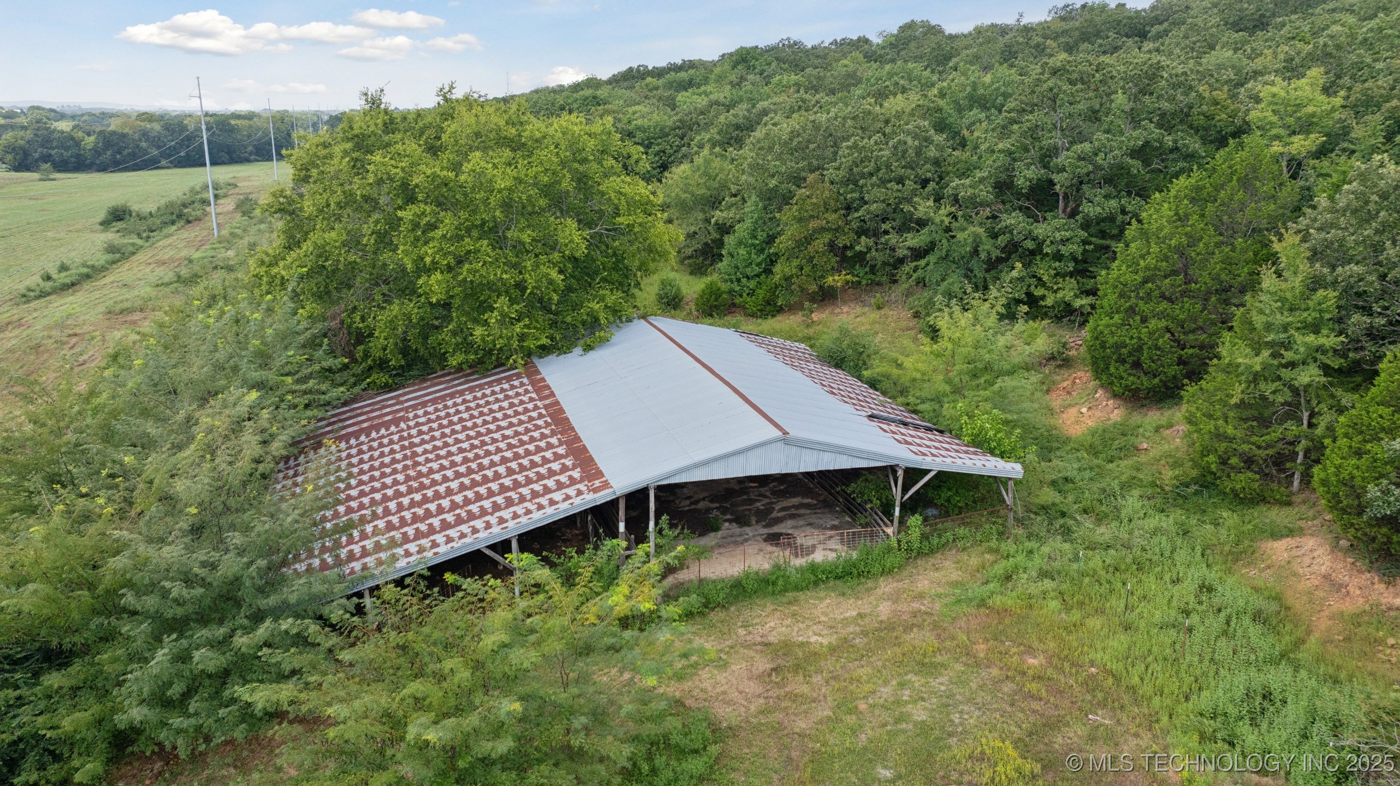 Wilburton, Oklahoma, 74578, United States, ,Residential,For Sale,1939872