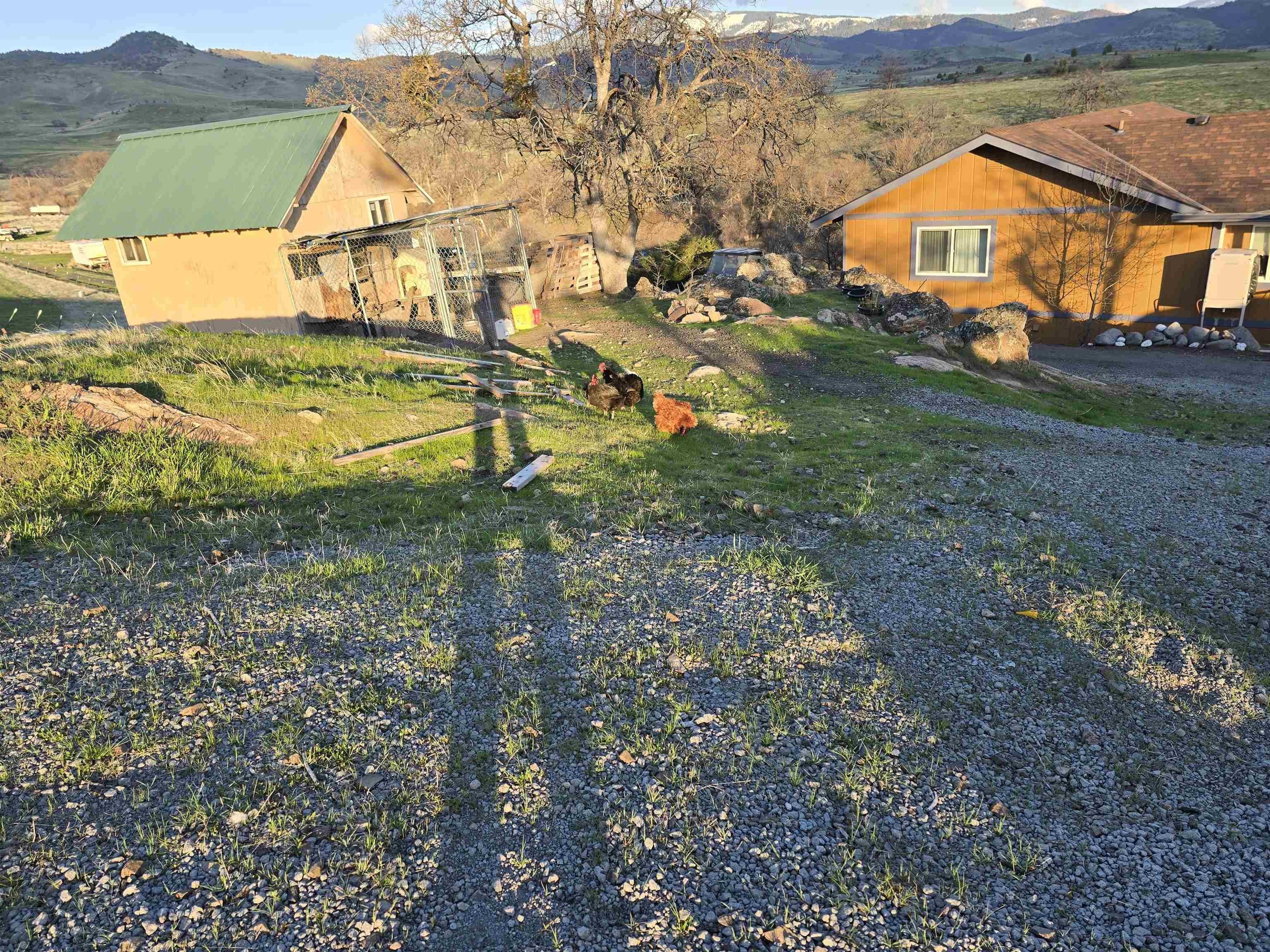 Montague, California, 96064-0000, United States, 3 Bedrooms Bedrooms, ,2 BathroomsBathrooms,Residential,For Sale,1943538