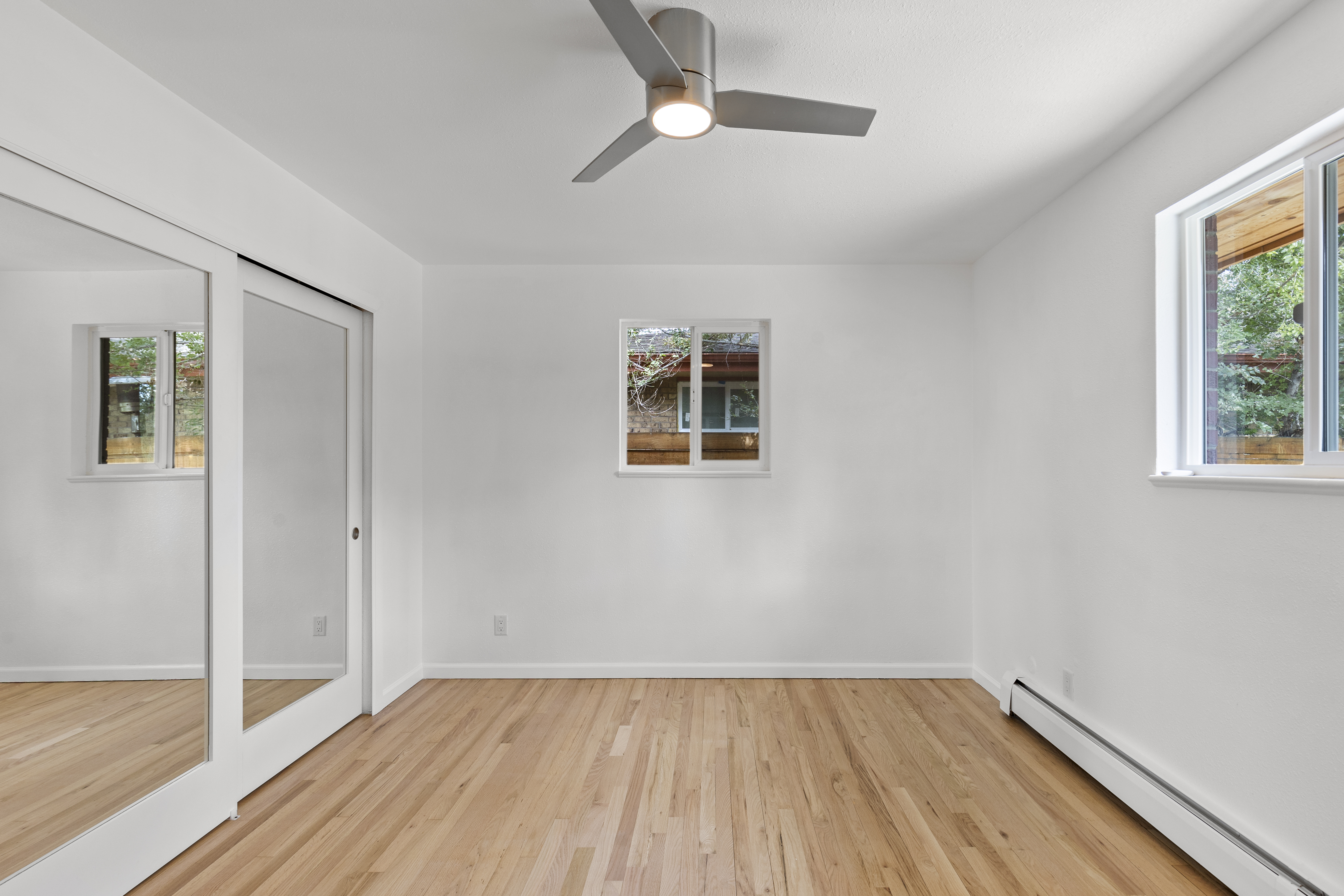  Fully Renovated and Beautifully Reimagined in Sought-After Hilltop South - 物件實景