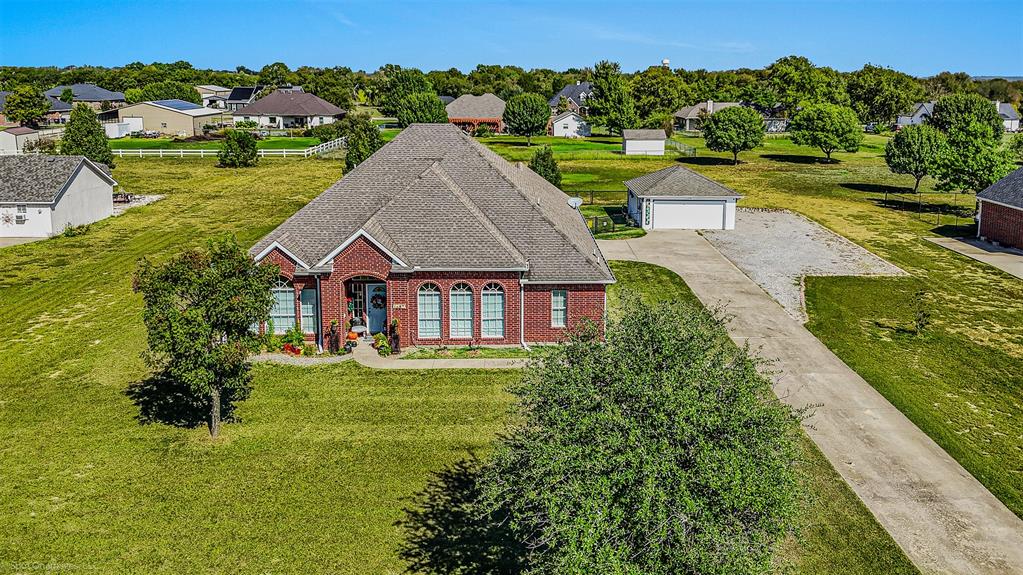 Van Alstyne, Texas, 75495, United States, 4 Bedrooms Bedrooms, ,2 BathroomsBathrooms,Residential,For Sale,1965564