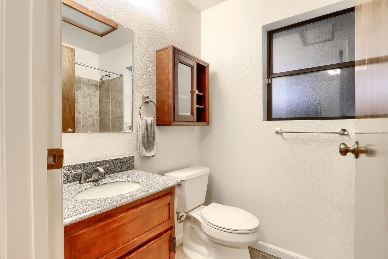 Yosemite, California, 95389, United States, 4 Bedrooms Bedrooms, ,2 BathroomsBathrooms,Residential,For Sale,1980100