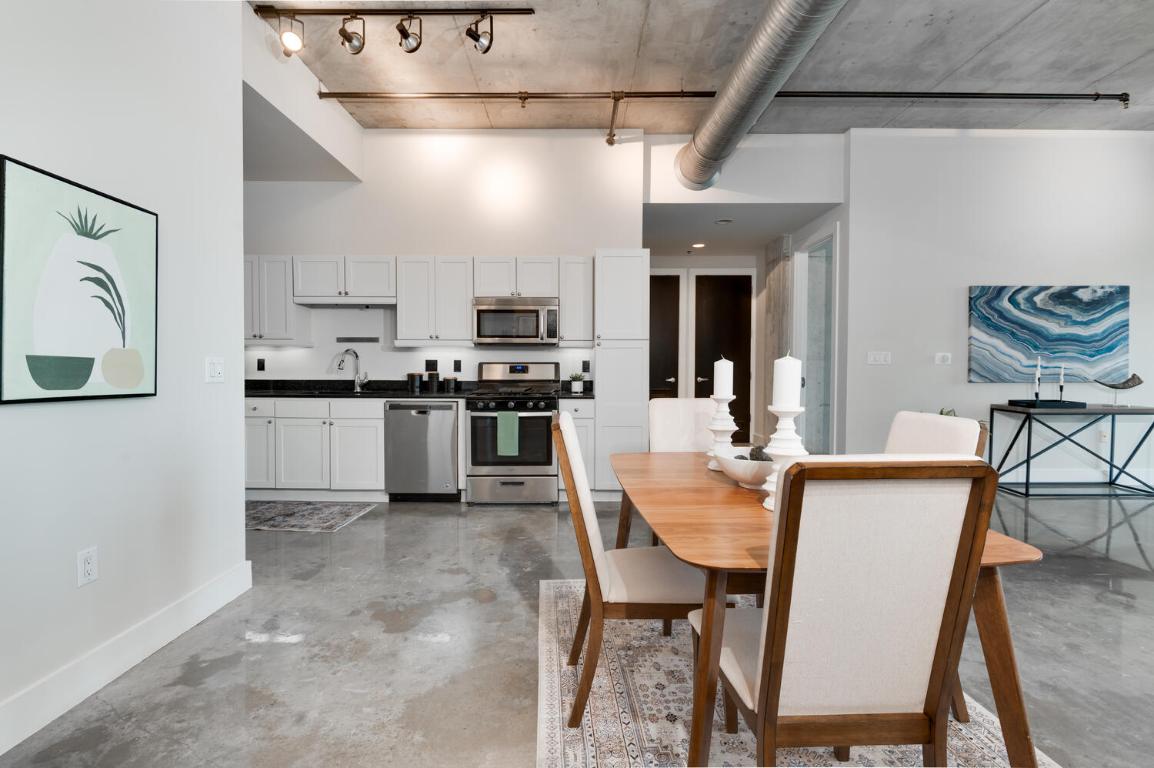 Austin, Texas, 78703, United States, 1 Bedroom Bedrooms, ,1 BathroomBathrooms,Residential,For Sale,1957666