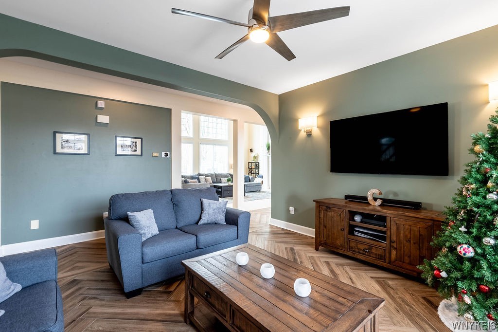 Grand Island, New York, 14072, United States, 5 Bedrooms Bedrooms, ,6 BathroomsBathrooms,Residential,For Sale,2032709