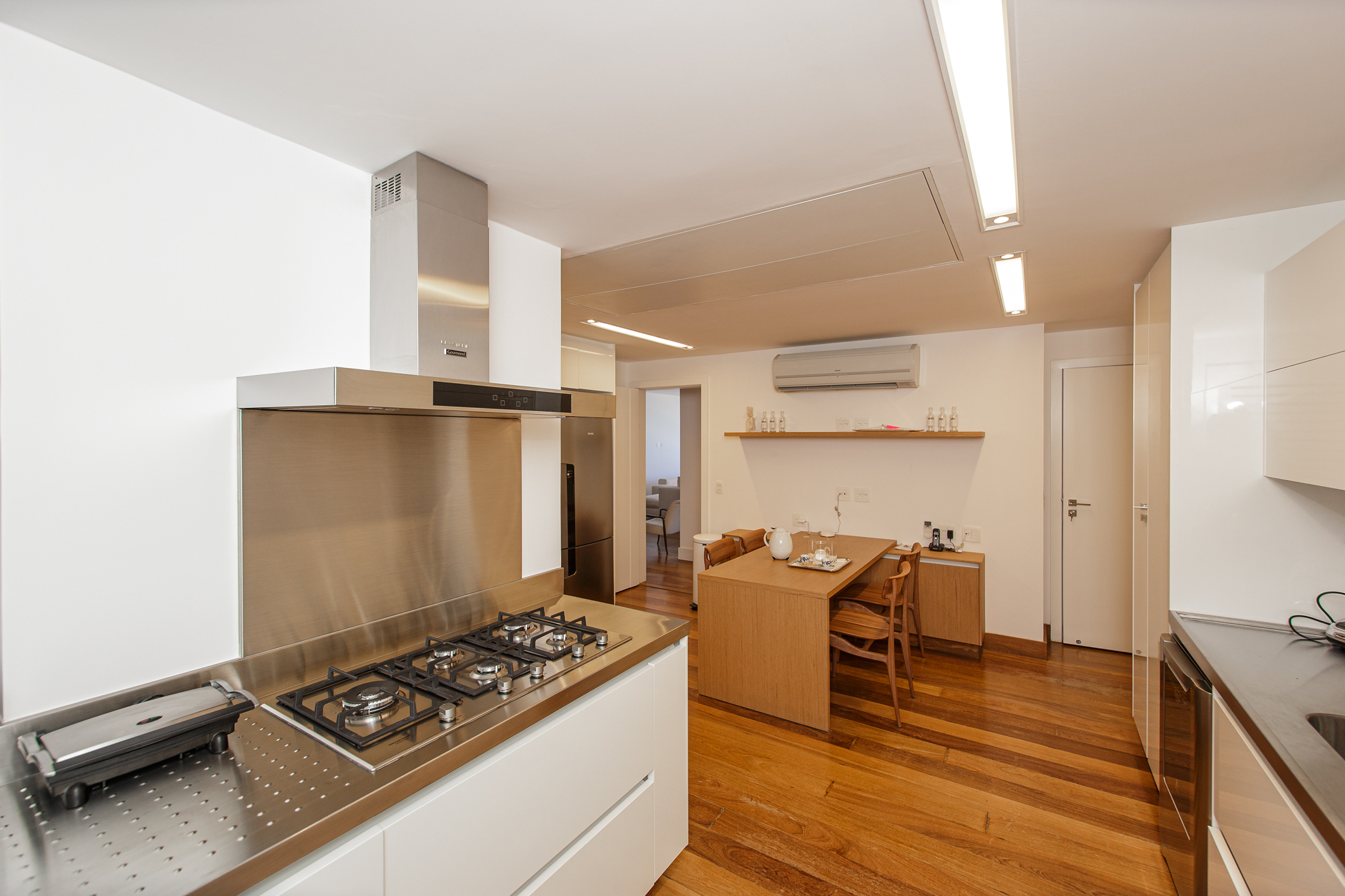  Beautifully renovated residence with panoramic views over Copacabana Beach - 物件實景