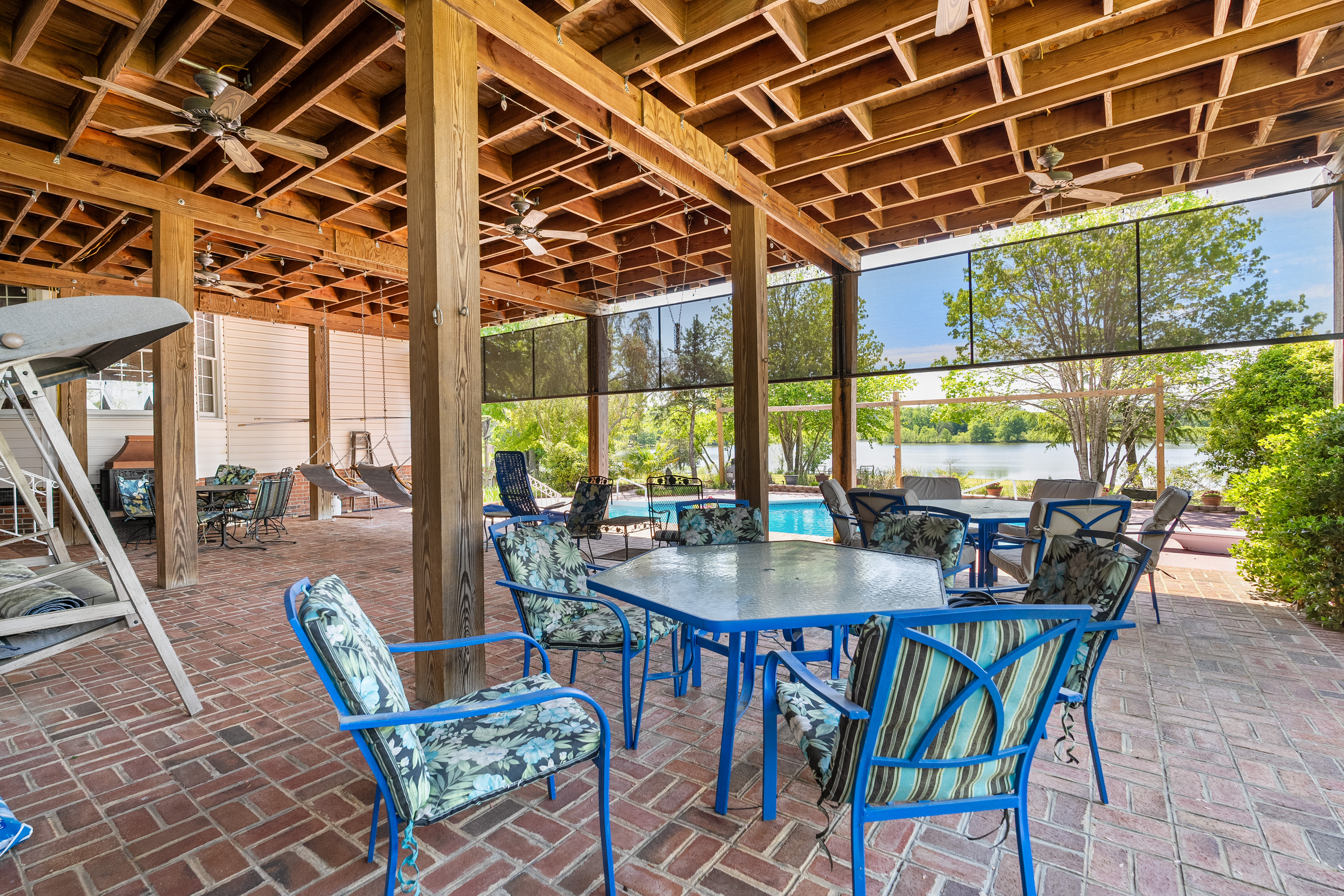  402 Nanaloo Avenue, Waterloo, SC 29384 - 物件實景