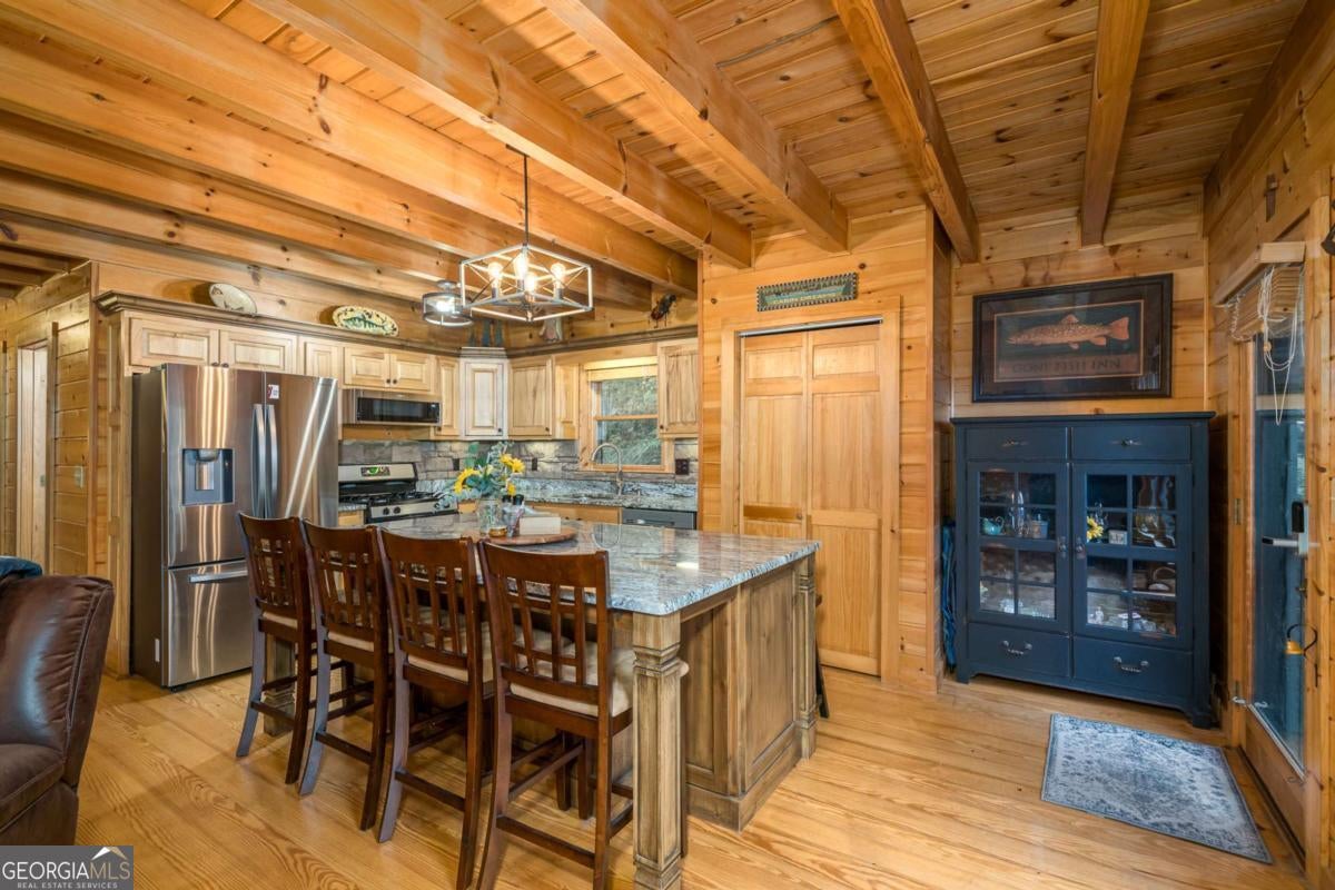 Ellijay, Georgia, 30540, United States, 3 Bedrooms Bedrooms, ,2 BathroomsBathrooms,Residential,For Sale,1972066