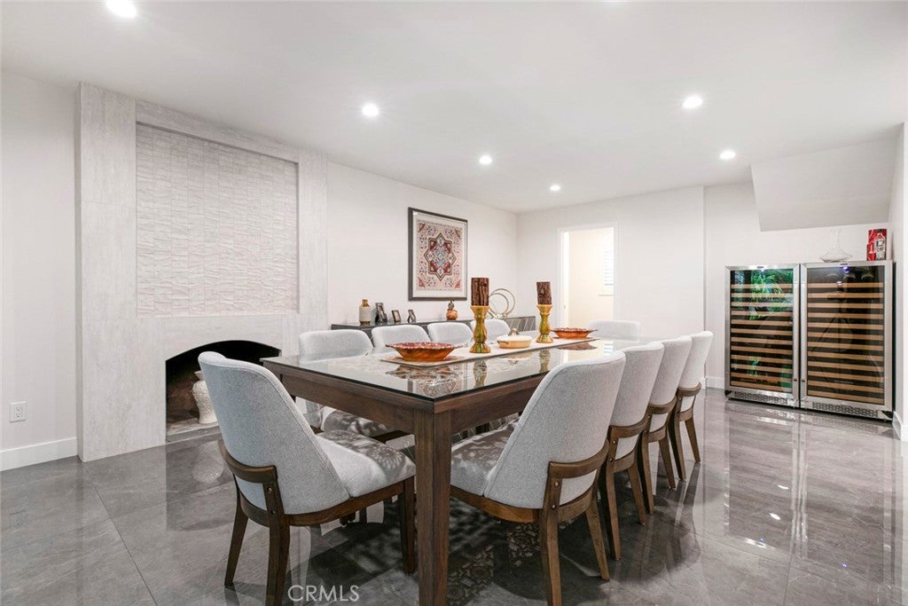 Granada Hills, California, 91344, United States, 4 Bedrooms Bedrooms, ,3 BathroomsBathrooms,Residential,For Sale,1993417