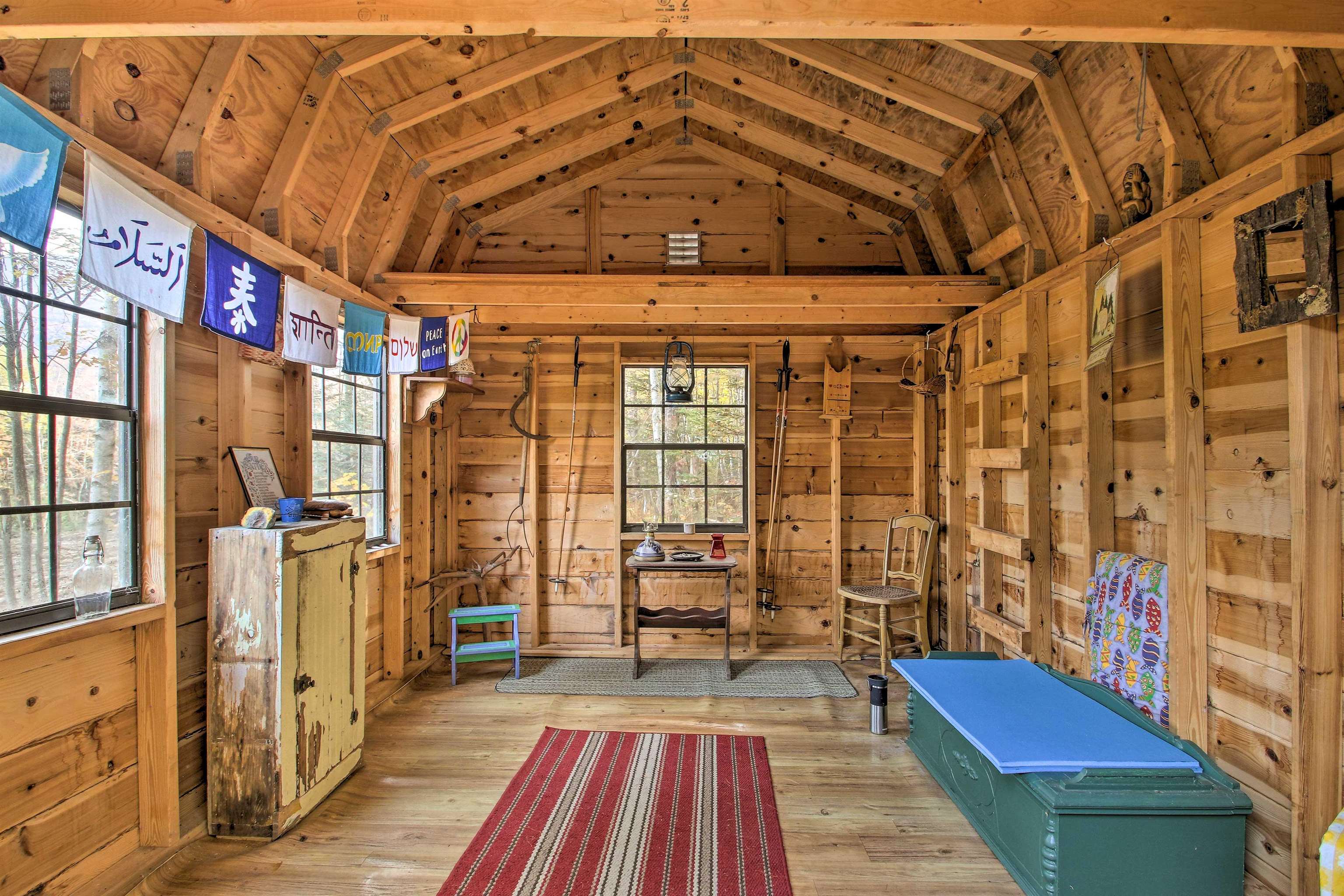 Easton, New Hampshire, 03580, United States, 3 Bedrooms Bedrooms, ,2 BathroomsBathrooms,Residential,For Sale,1846634