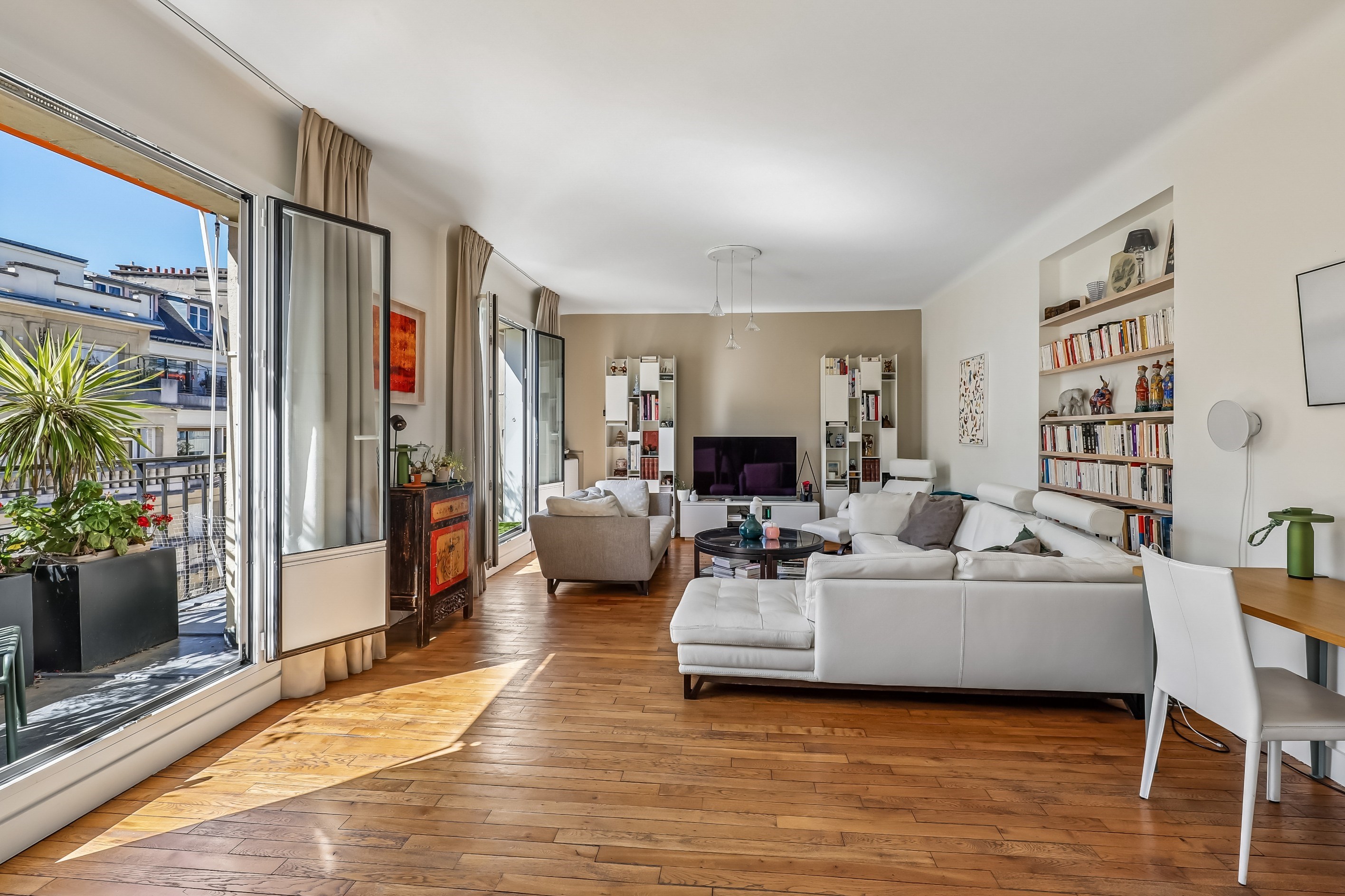  PARIS 16TH - TROCADERO & PASSY -  APARTMENT WITH TERRACE AND EXPANSIVE BALCONY - 物件實景