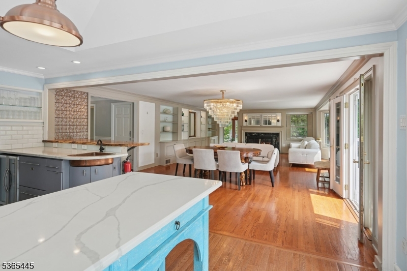Kinnelon Boro, New Jersey, 07405-2443, United States, 4 Bedrooms Bedrooms, ,3 BathroomsBathrooms,Residential,For Sale,1861963