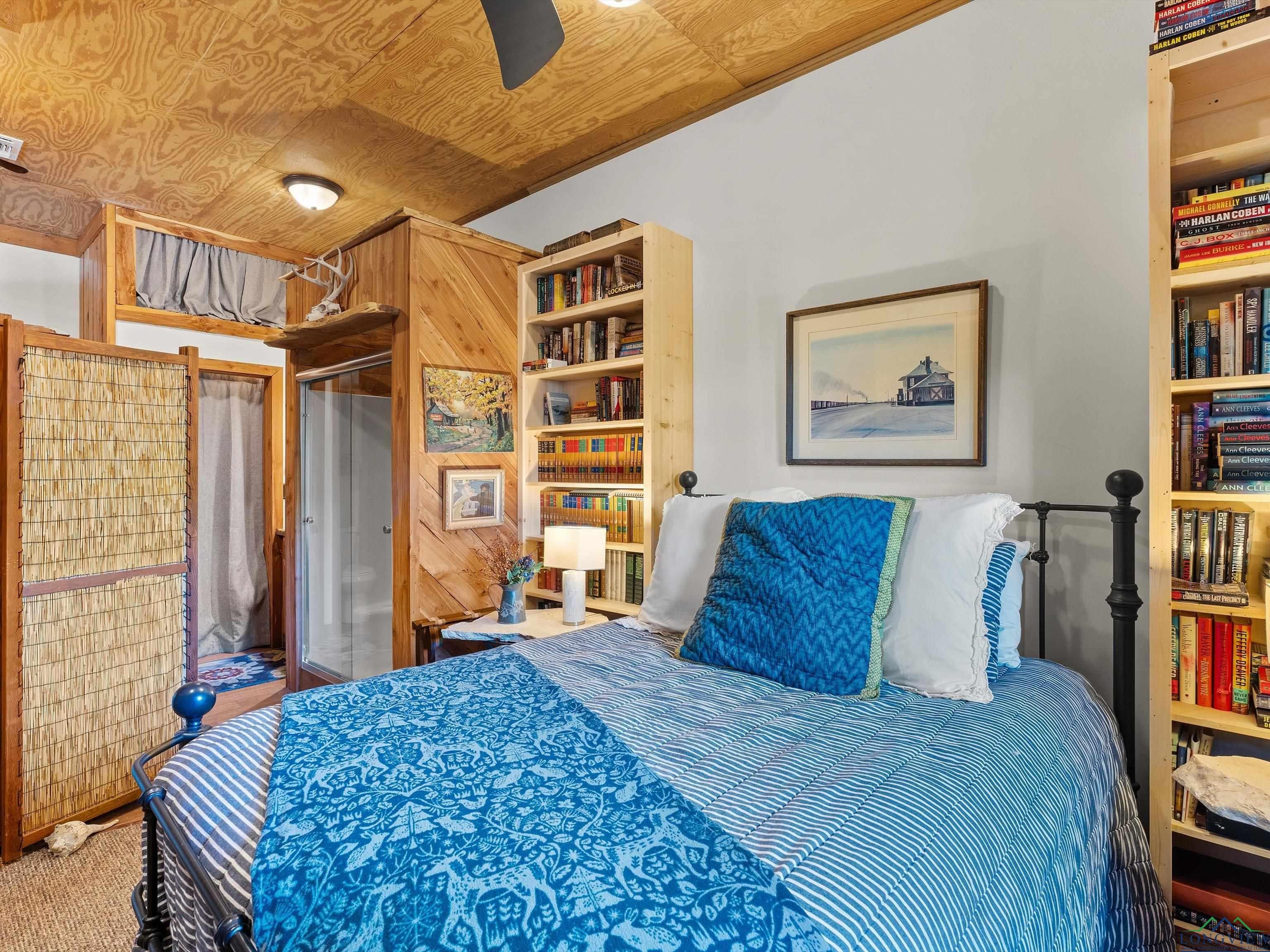 Karnack, Texas, 75661, United States, 3 Bedrooms Bedrooms, ,3 BathroomsBathrooms,Residential,For Sale,1975449