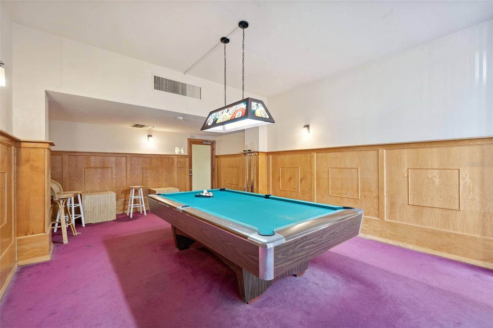 450 S Gulfview Boulevard #1105 #1105, CLEARWATER BEACH, Florida, 33767, United States, 2 Bedrooms Bedrooms, ,2 BathroomsBathrooms,Residential,For Sale,450 S Gulfview Boulevard #1105 #1105,1619451