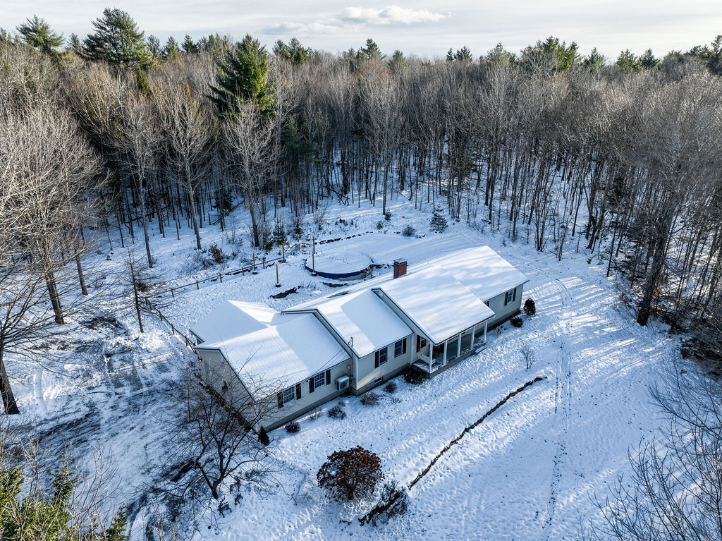 Sidney, Maine, 04330, United States, 3 Bedrooms Bedrooms, ,3 BathroomsBathrooms,Residential,For Sale,2007765