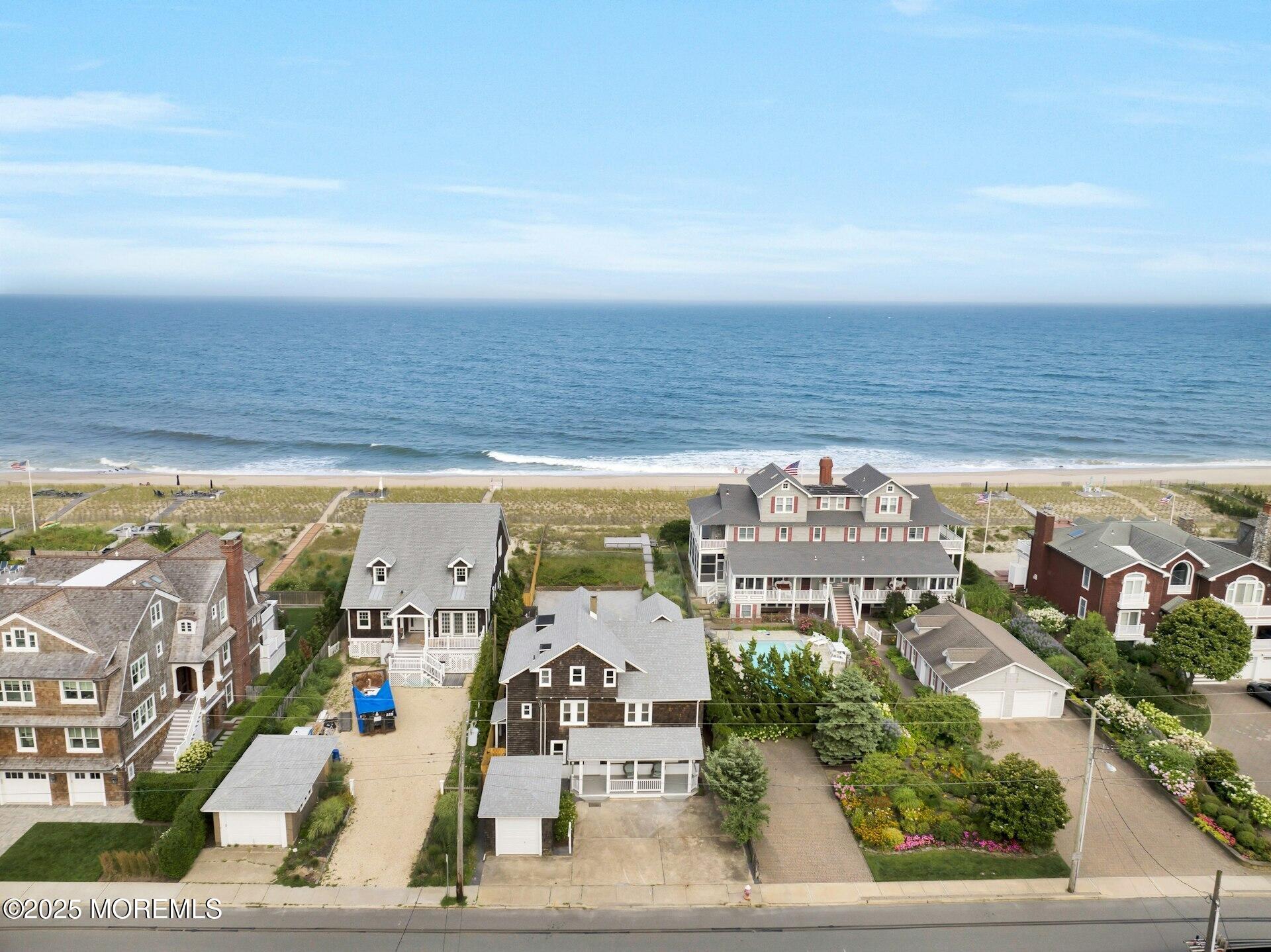 Bay Head, New Jersey, 08742, United States, 6 Bedrooms Bedrooms, ,3 BathroomsBathrooms,Residential,For Sale,1897105