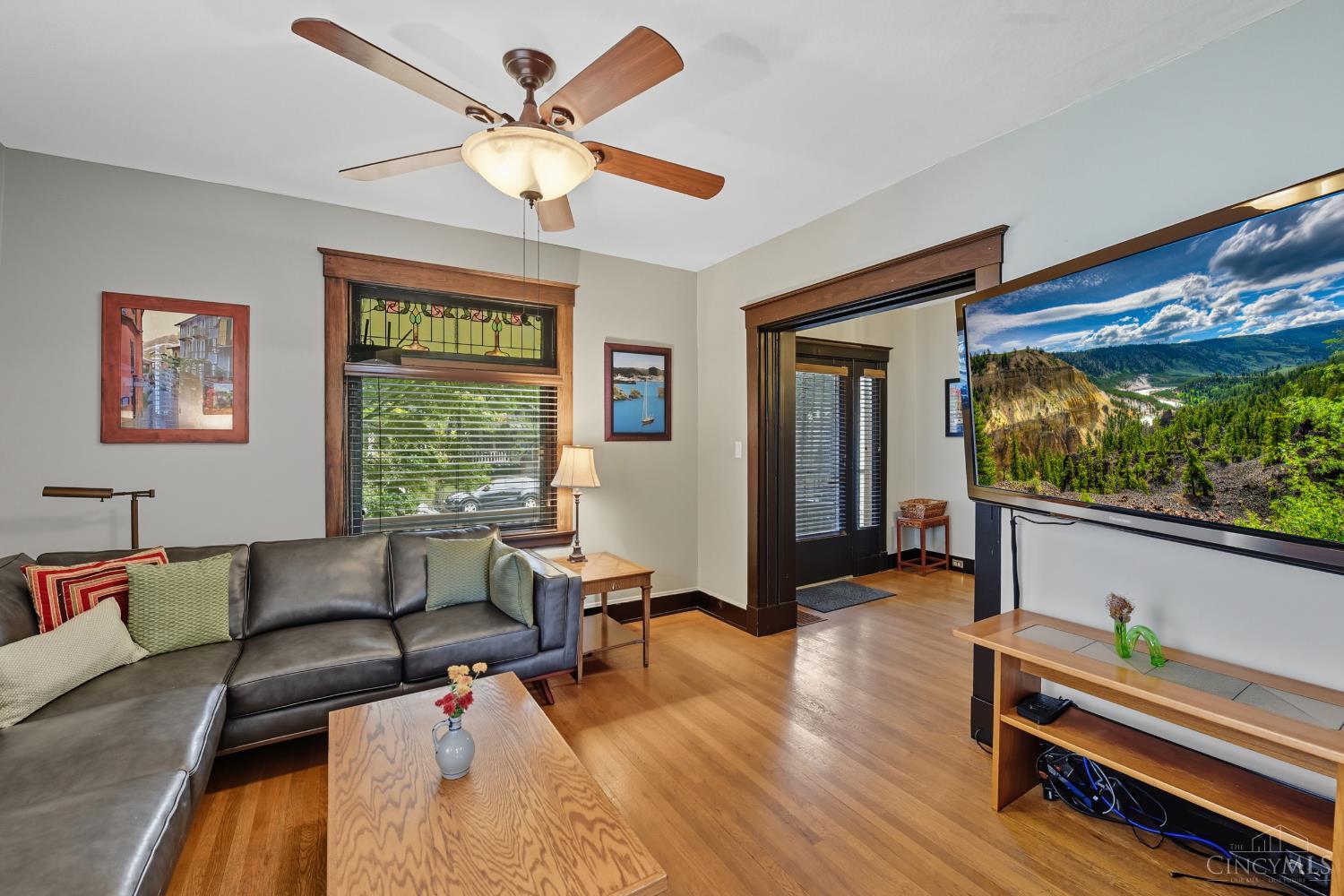 Cincinnati, Ohio, 45209, United States, 5 Bedrooms Bedrooms, ,2 BathroomsBathrooms,Residential,For Sale,1966693