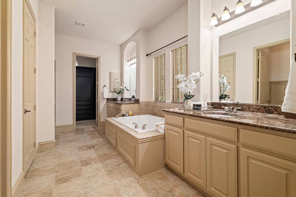Frisco, Texas, 75033, United States, 5 Bedrooms Bedrooms, ,4 BathroomsBathrooms,Residential,For Sale,1907112