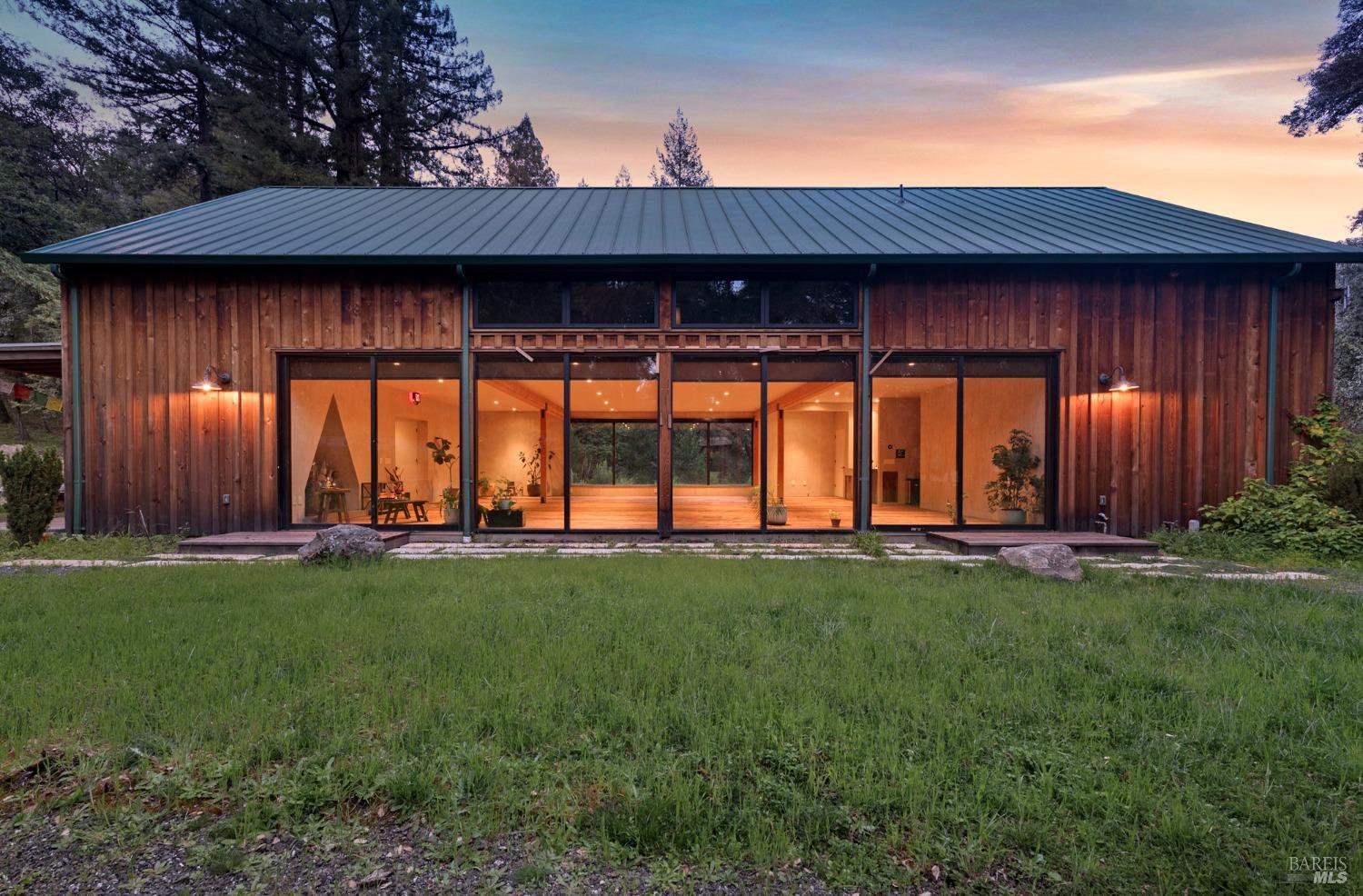 Philo, California, 95466, United States, 40 Bedrooms Bedrooms, ,15 BathroomsBathrooms,Residential,For Sale,1766290
