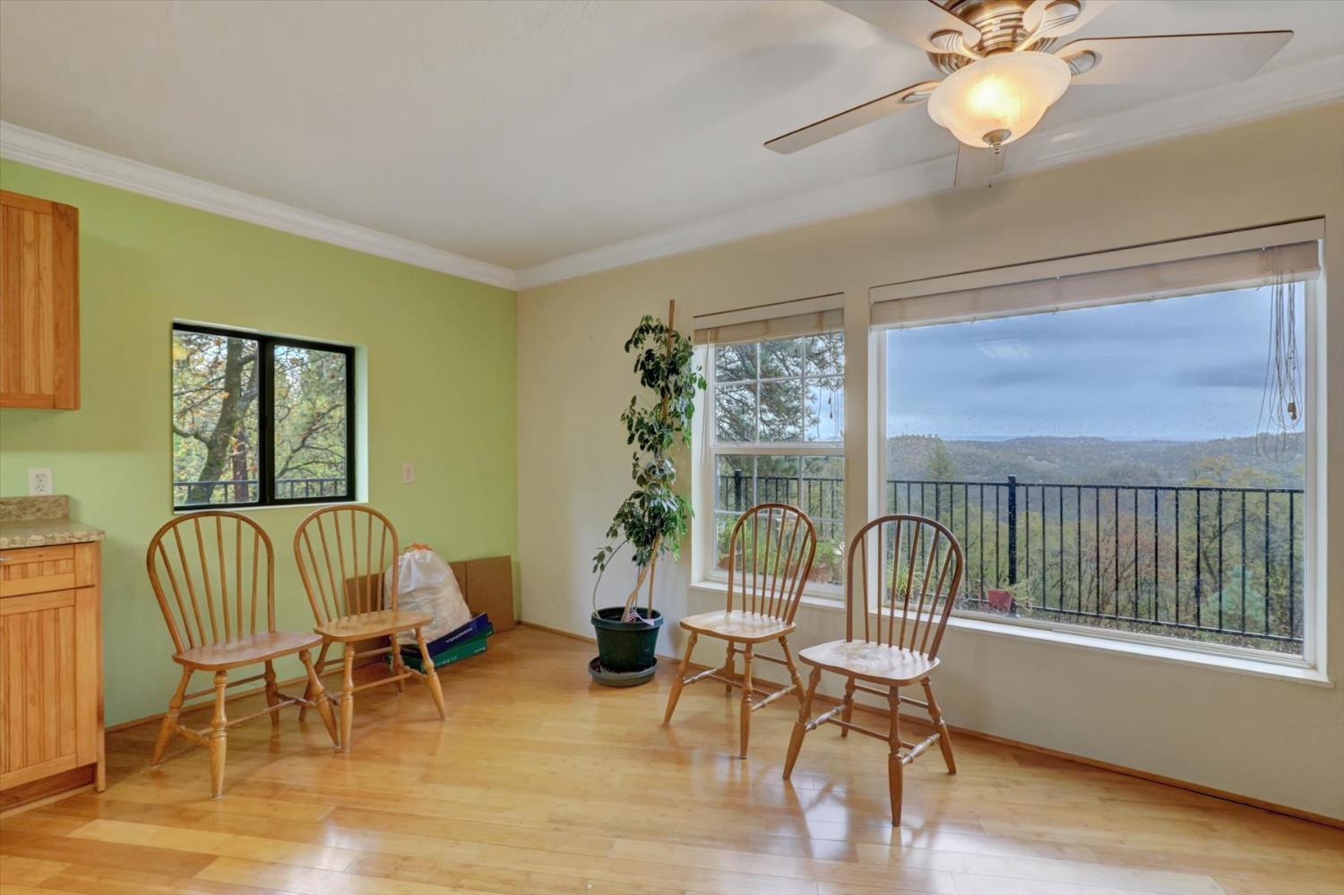 Grass Valley, California, 95949, United States, 2 Bedrooms Bedrooms, ,1 BathroomBathrooms,Residential,For Sale,1993836