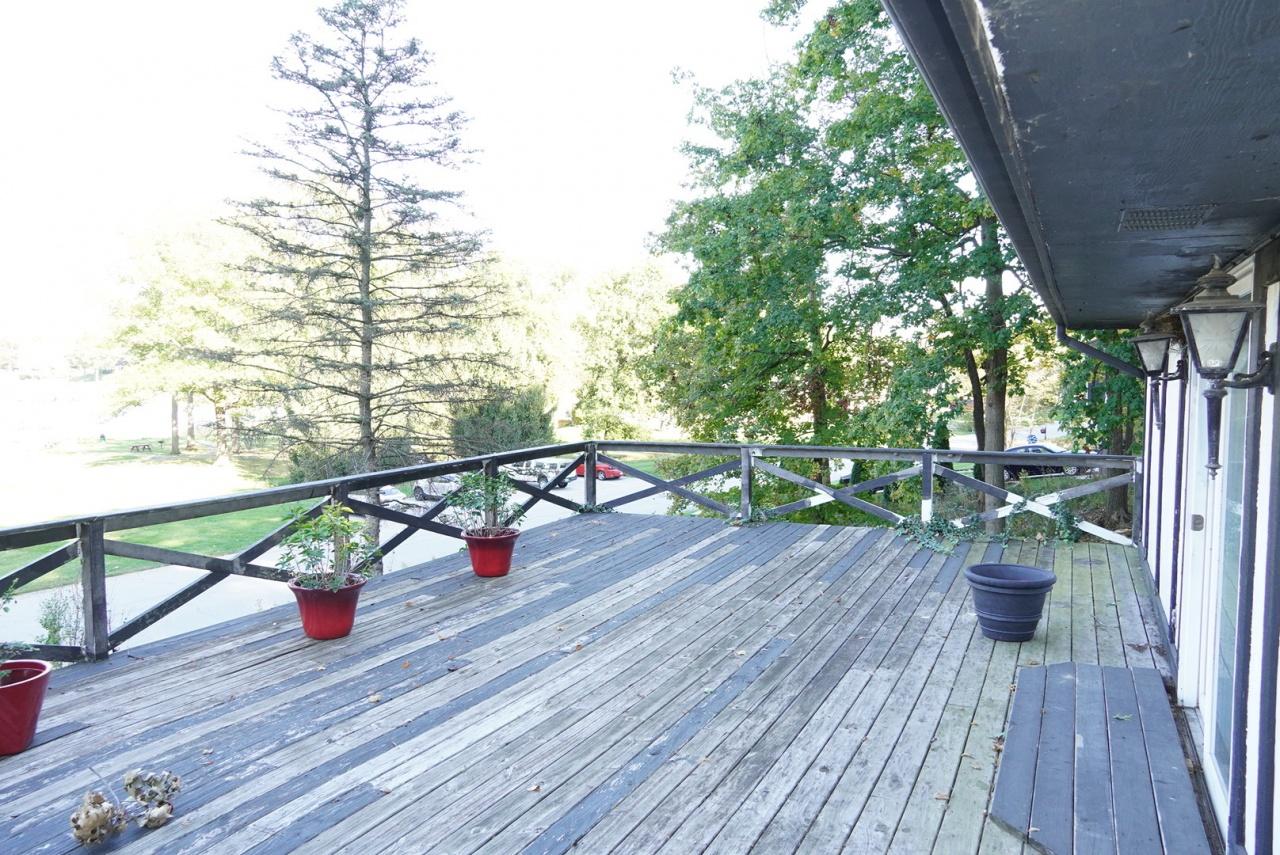 Valparaiso, Indiana, 46385, United States, 3 Bedrooms Bedrooms, ,3 BathroomsBathrooms,Residential,For Sale,1686239