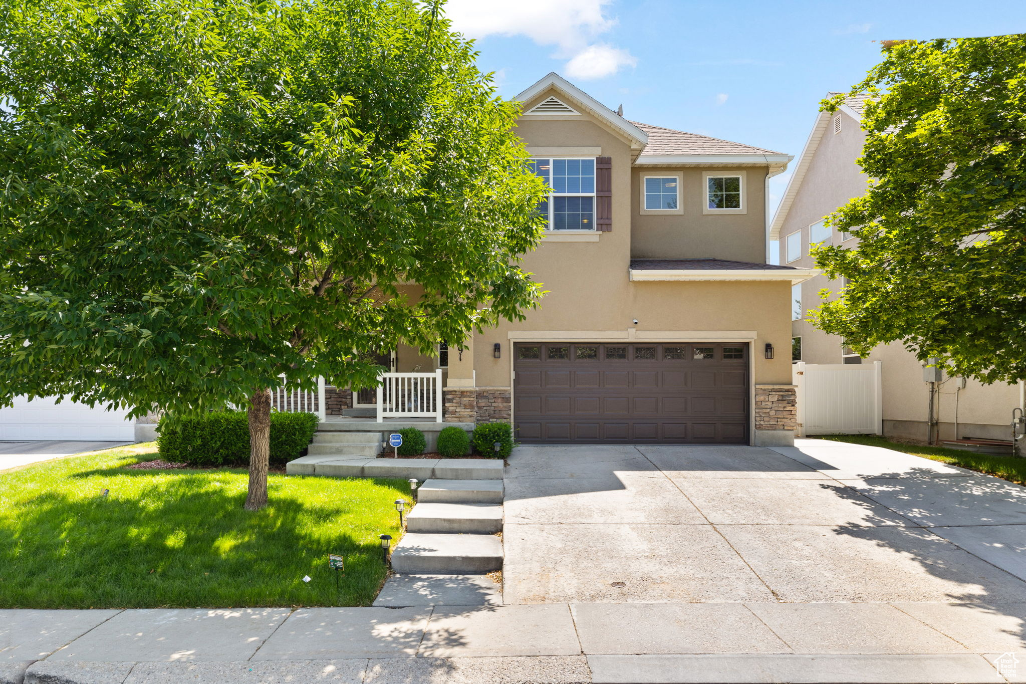 West Jordan, Utah, 84084, United States, 4 Bedrooms Bedrooms, ,3 BathroomsBathrooms,Residential,For Sale,1867498