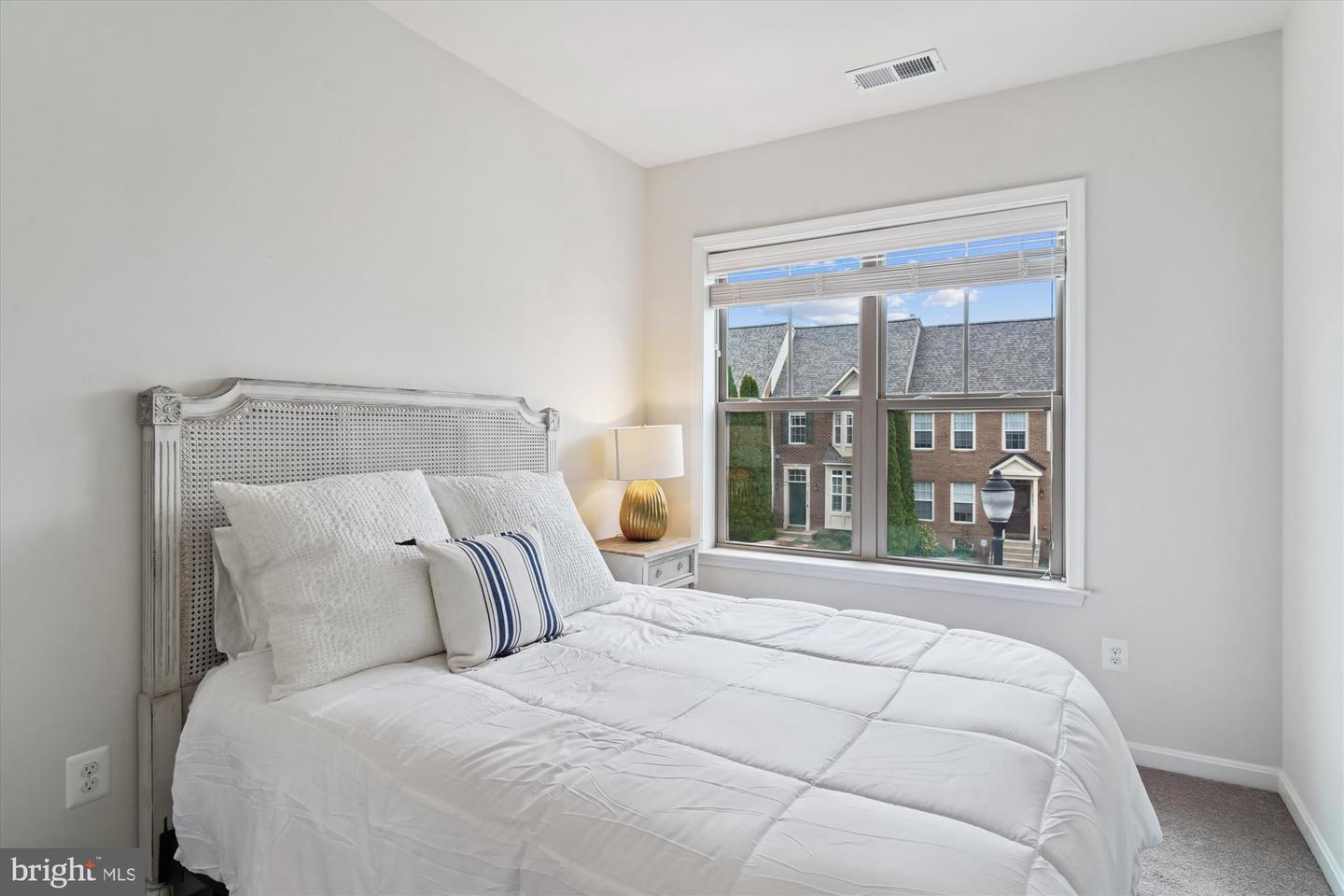 Frederick, Maryland, 21701, United States, 4 Bedrooms Bedrooms, ,4 BathroomsBathrooms,Residential,For Sale,1996927