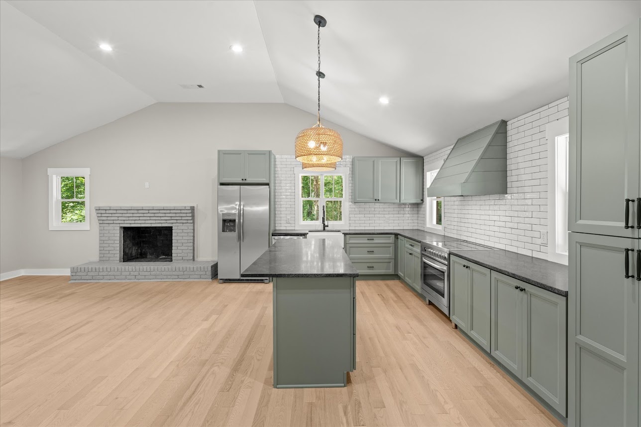 Carrollton, Georgia, 30116, United States, 4 Bedrooms Bedrooms, ,3 BathroomsBathrooms,Residential,For Sale,2005638