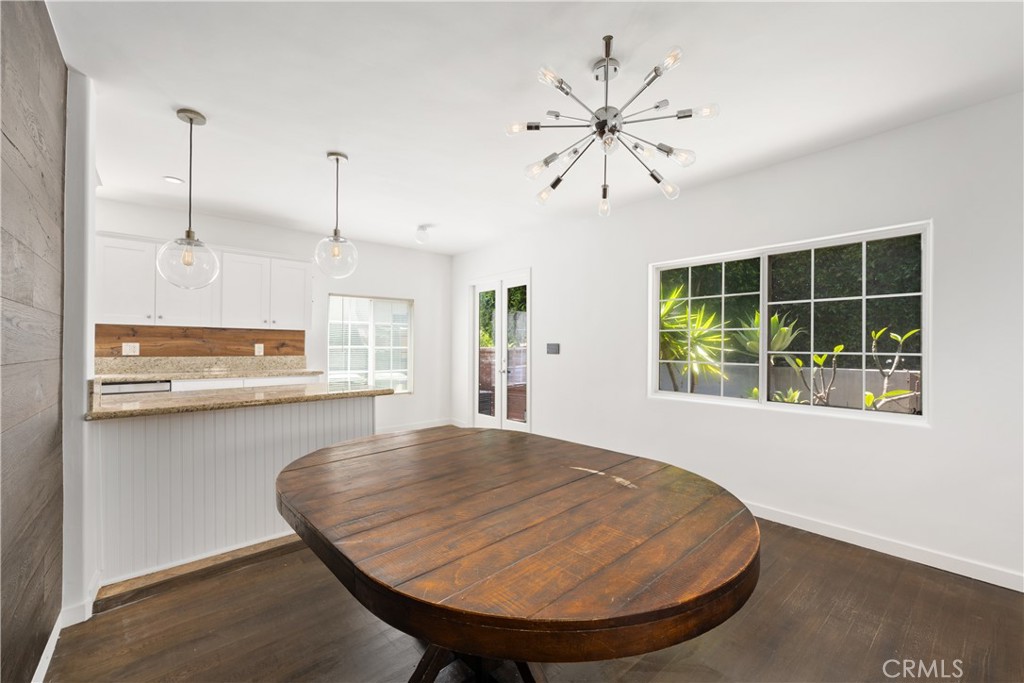 Los Angeles, California, 90034, United States, 3 Bedrooms Bedrooms, ,2 BathroomsBathrooms,Residential,For Sale,1866945