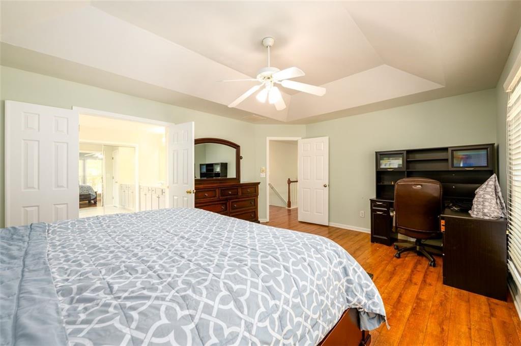 Lilburn, Georgia, 30047, United States, 5 Bedrooms Bedrooms, ,3 BathroomsBathrooms,Residential,For Sale,1882447