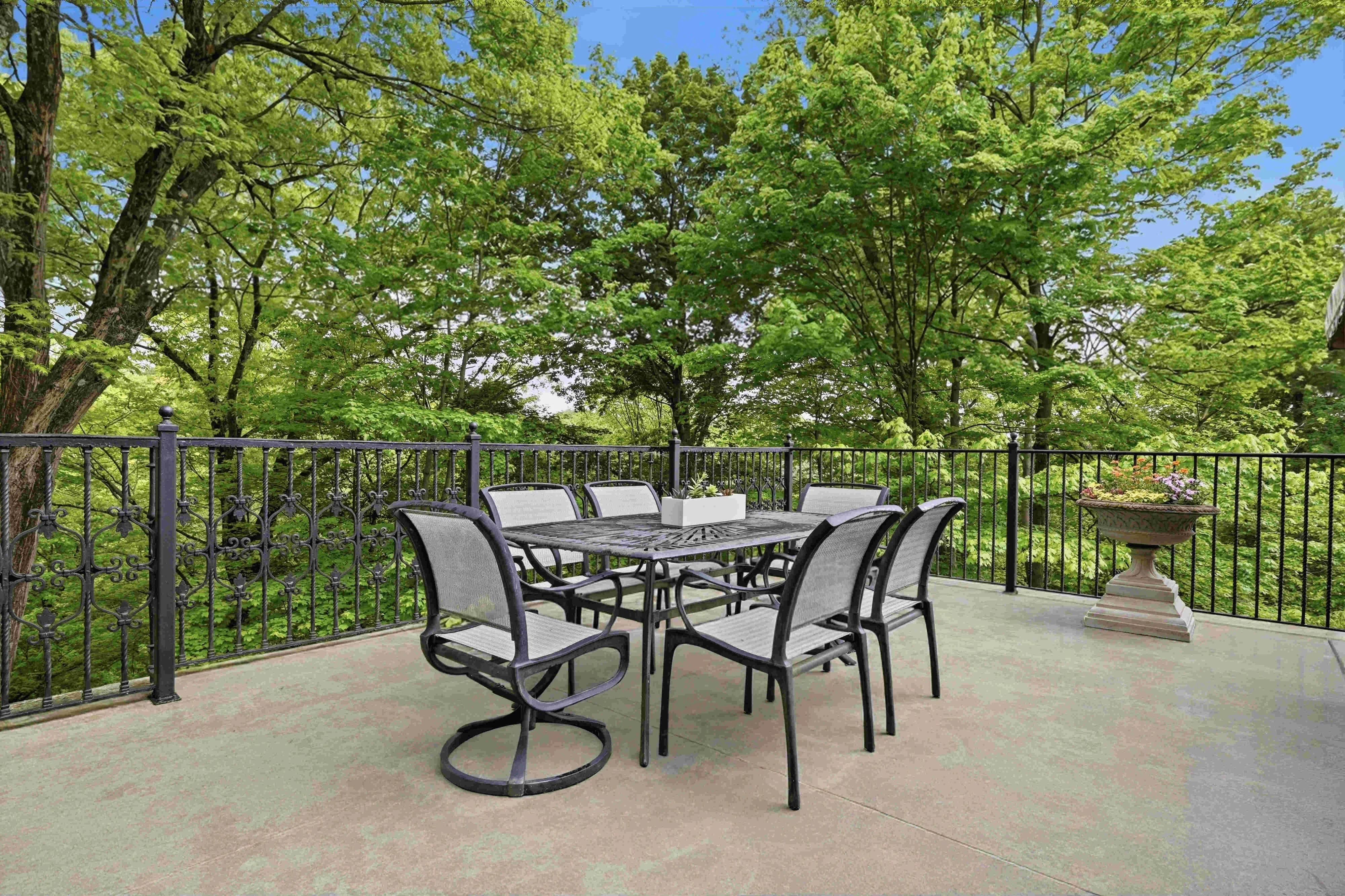  810 Persimmon Road, Sewickley, PA 15143 - 物件實景