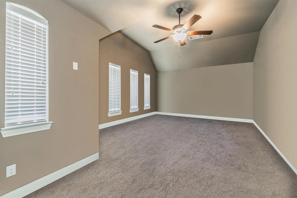 Mansfield, Texas, 76063, United States, 4 Bedrooms Bedrooms, ,3 BathroomsBathrooms,Residential,For Sale,1943219