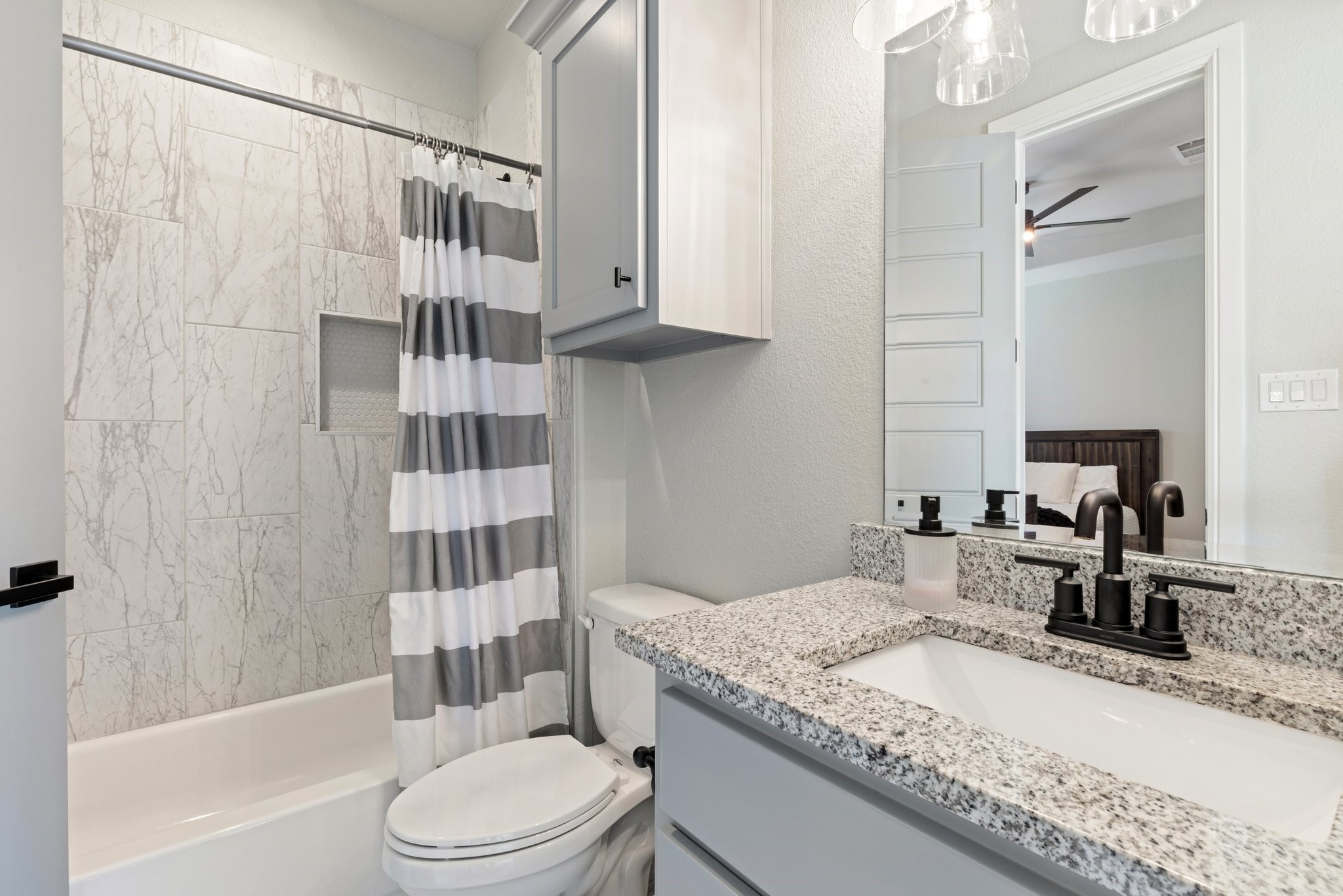 Caddo Mills, Texas, 75135, United States, 4 Bedrooms Bedrooms, ,5 BathroomsBathrooms,Residential,For Sale,1778518