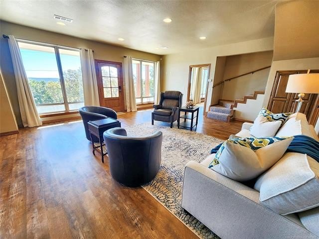 Park Hill, Oklahoma, 74451, United States, 4 Bedrooms Bedrooms, ,4 BathroomsBathrooms,Residential,For Sale,1973954