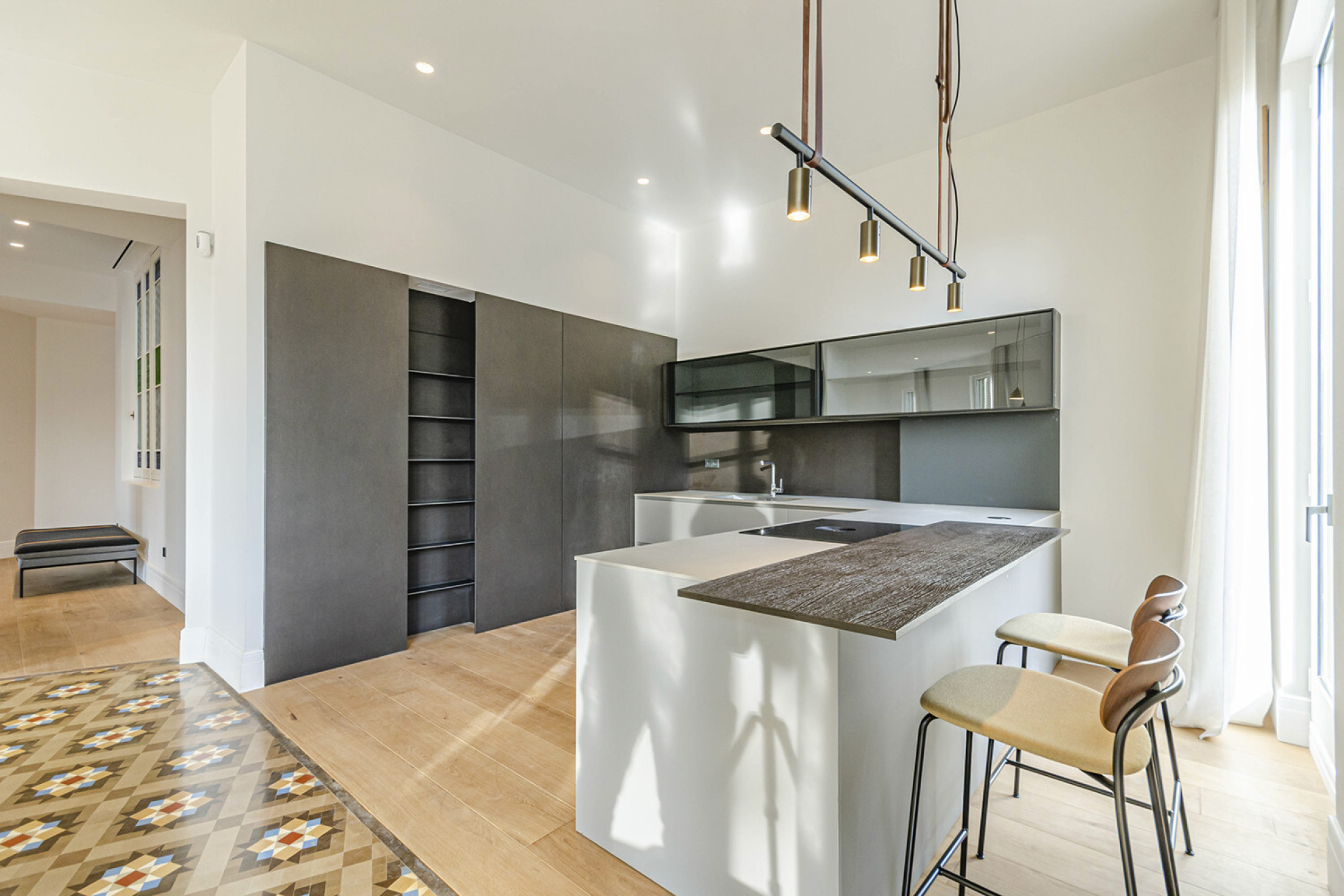  Extraordinary corner apartment on prime location in Eixample - 物件實景