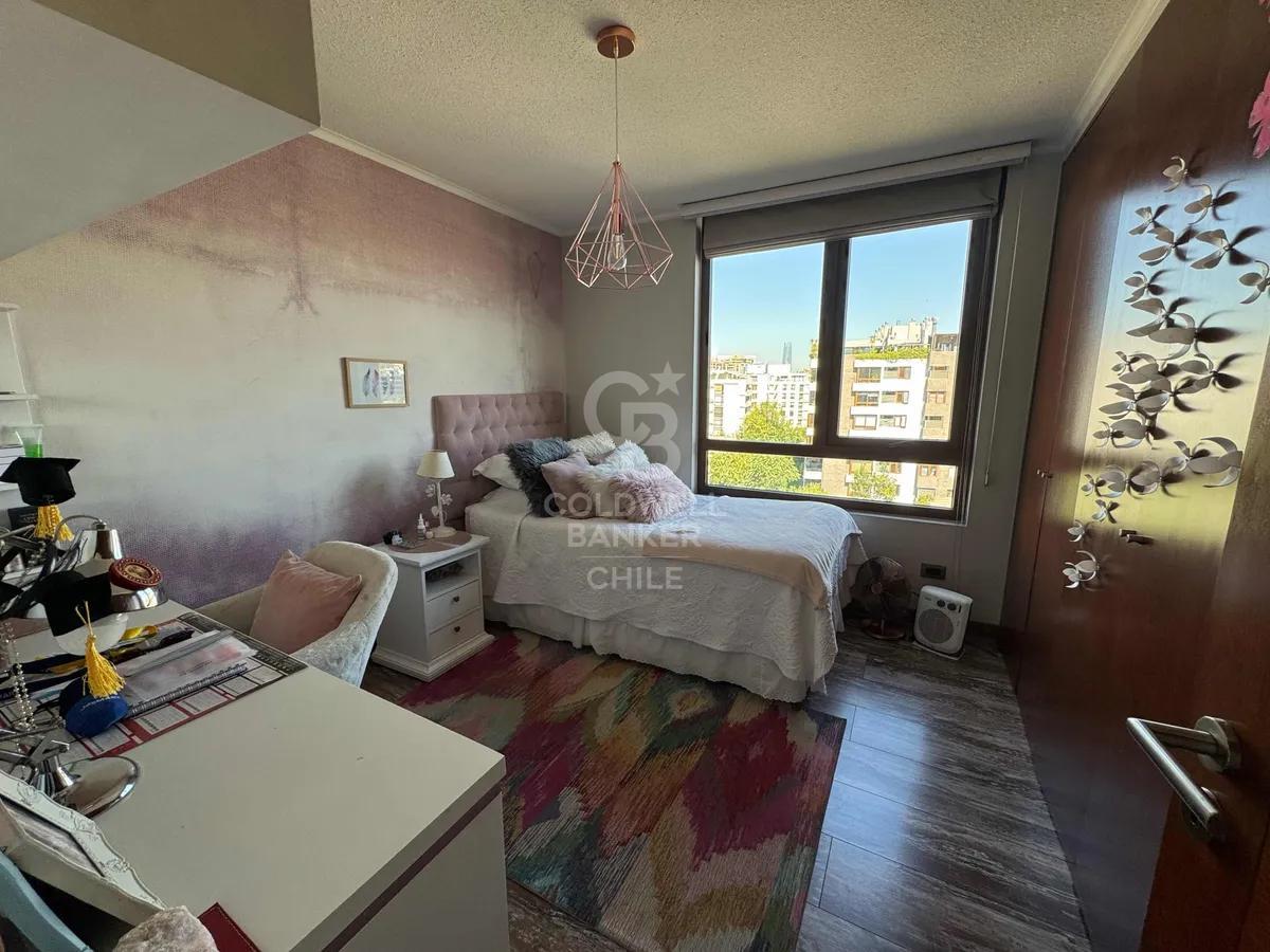 Vitacura, Chile, 3 Bedrooms Bedrooms, ,4 BathroomsBathrooms,Residential,For Sale,1827664