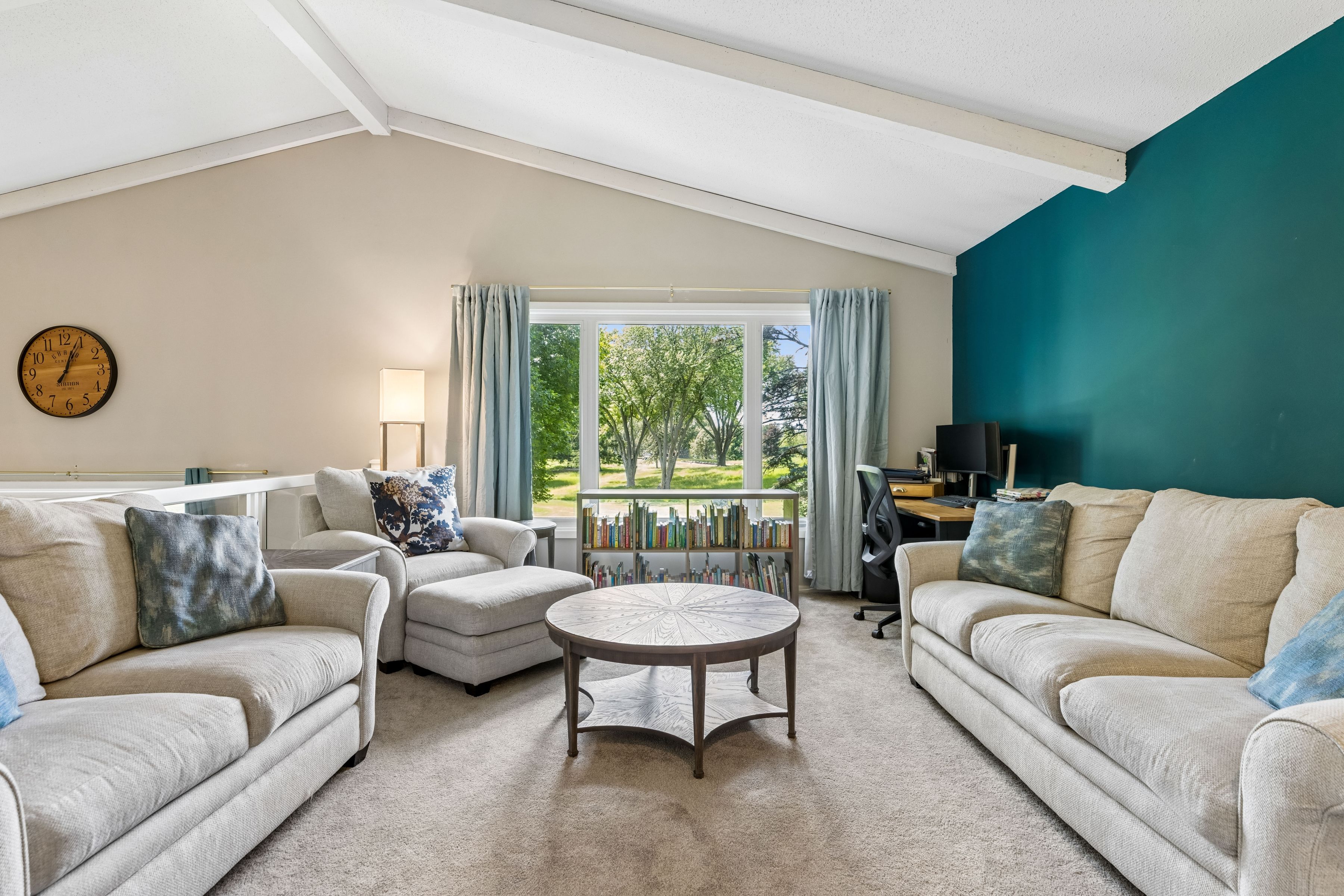  Beautifully Updated Home Overlooking Bent Creek Golf Course - 物件實景