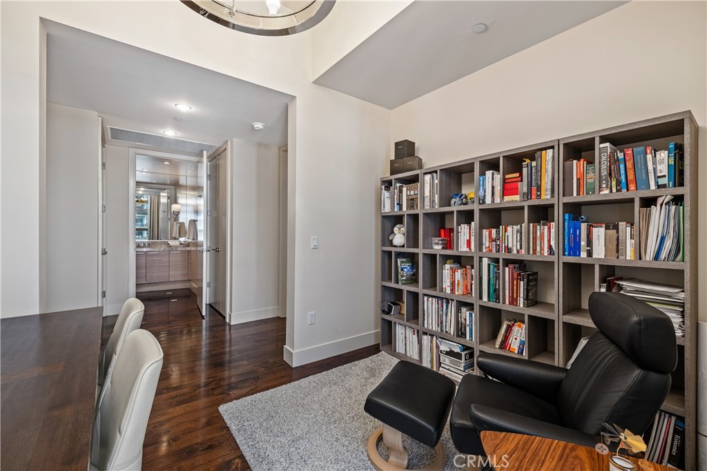 Los Angeles, California, 90024, United States, 2 Bedrooms Bedrooms, ,3 BathroomsBathrooms,Residential,For Sale,1829595
