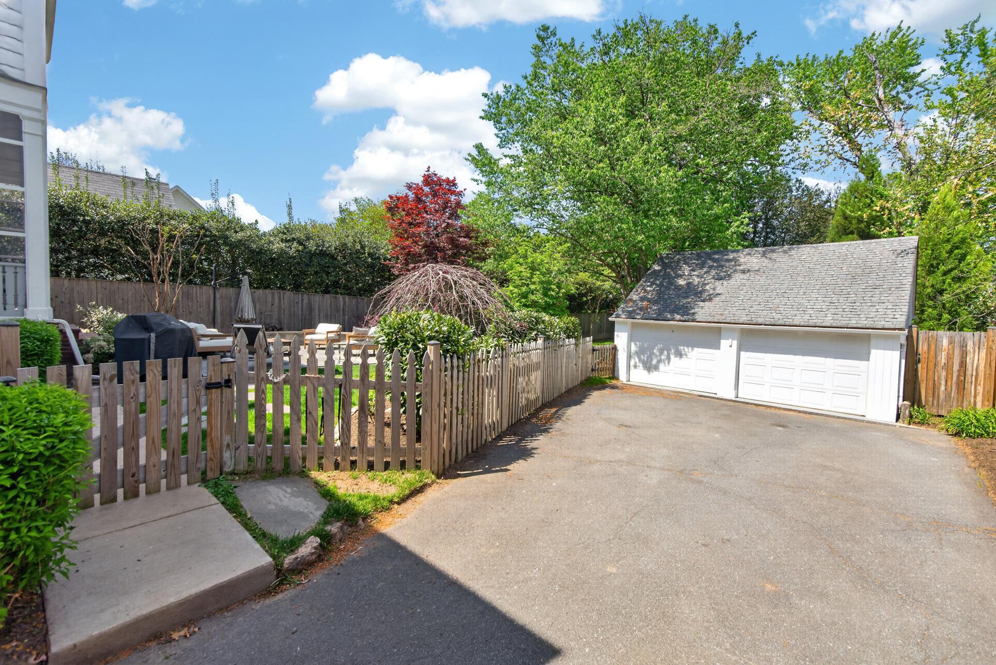  4305 Bradley Lane, Chevy Chase, MD, 20815 - 物件實景