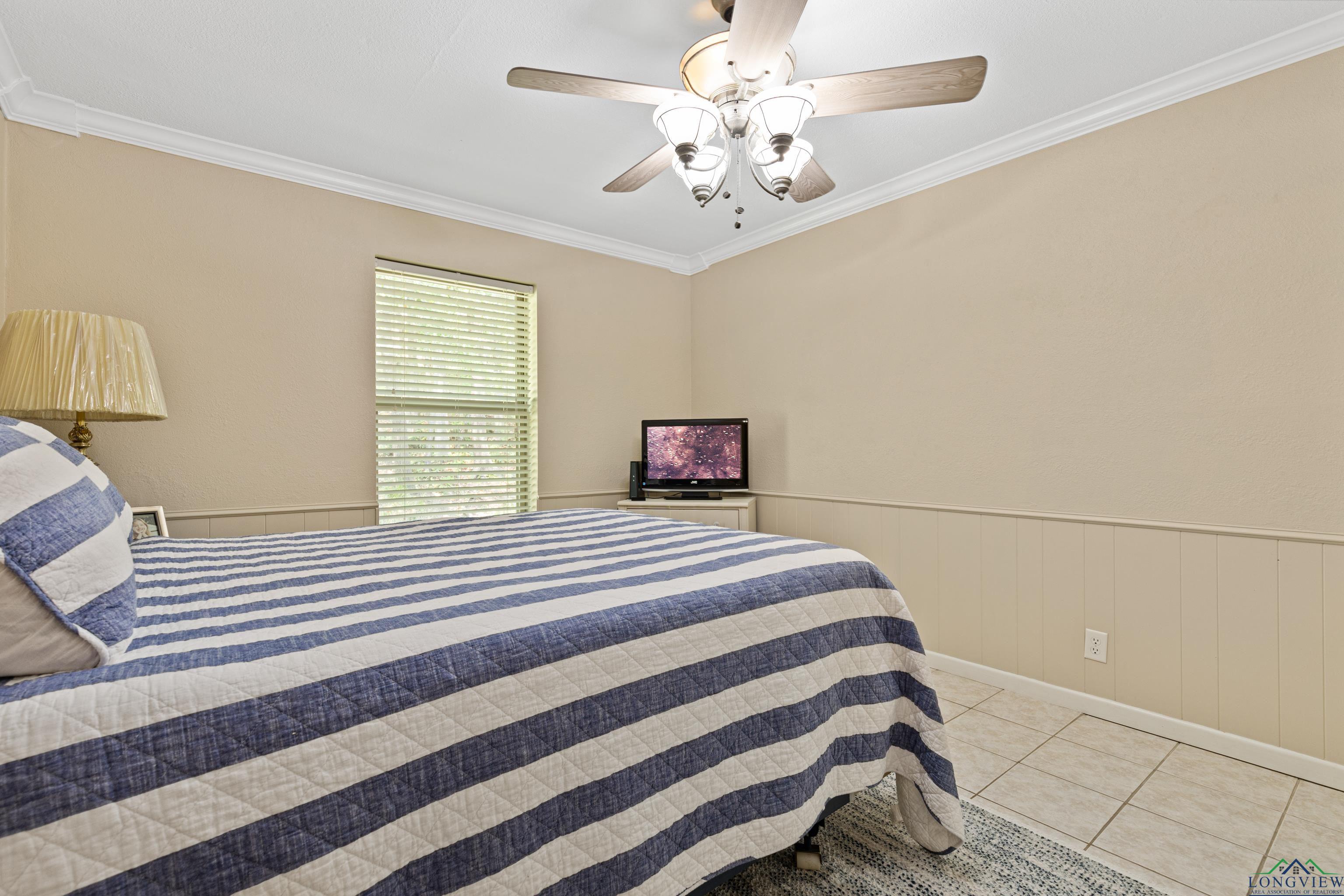 Kilgore, Texas, 75662, United States, 4 Bedrooms Bedrooms, ,3 BathroomsBathrooms,Residential,For Sale,1949860