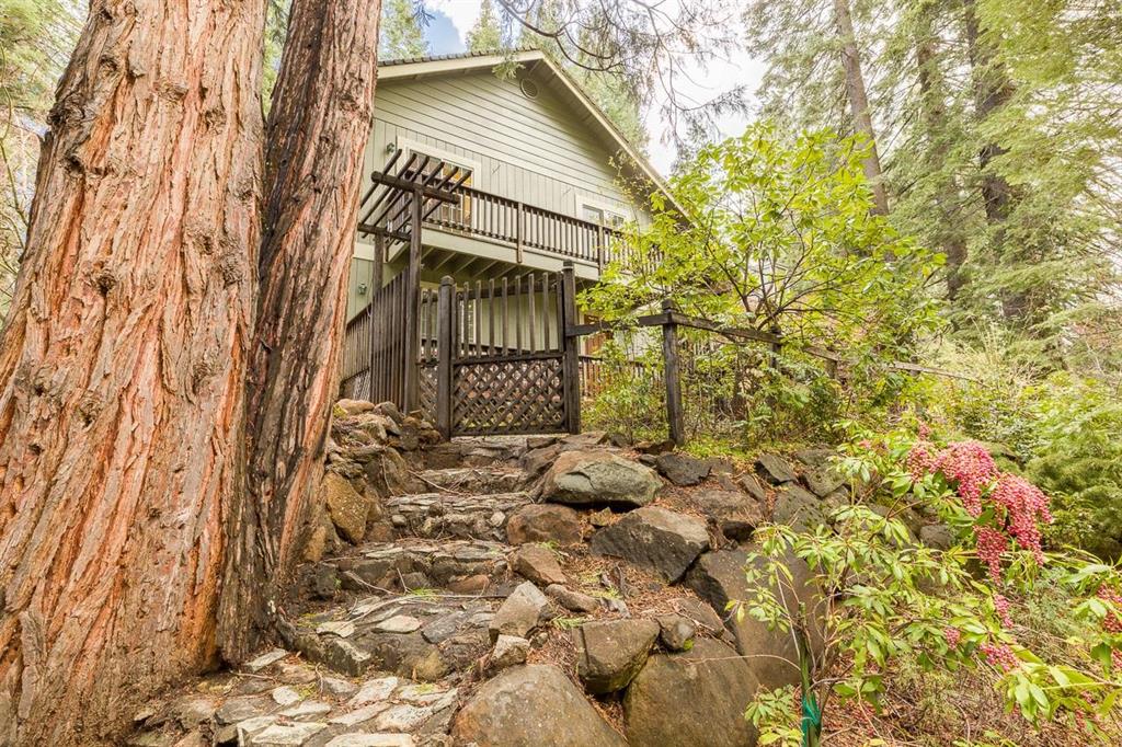 Lake Almanor Country Club, California, 96137, United States, 3 Bedrooms Bedrooms, ,2 BathroomsBathrooms,Residential,For Sale,1961541