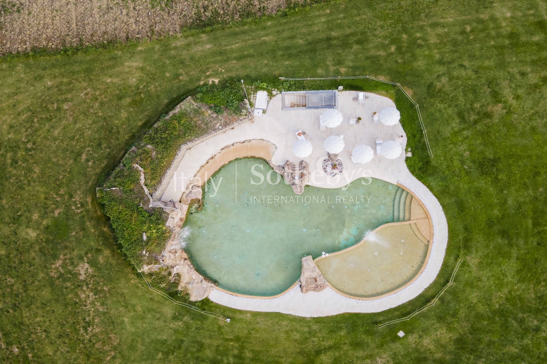  Prestigious Villa with Pool and Park in Mugello - 物件實景