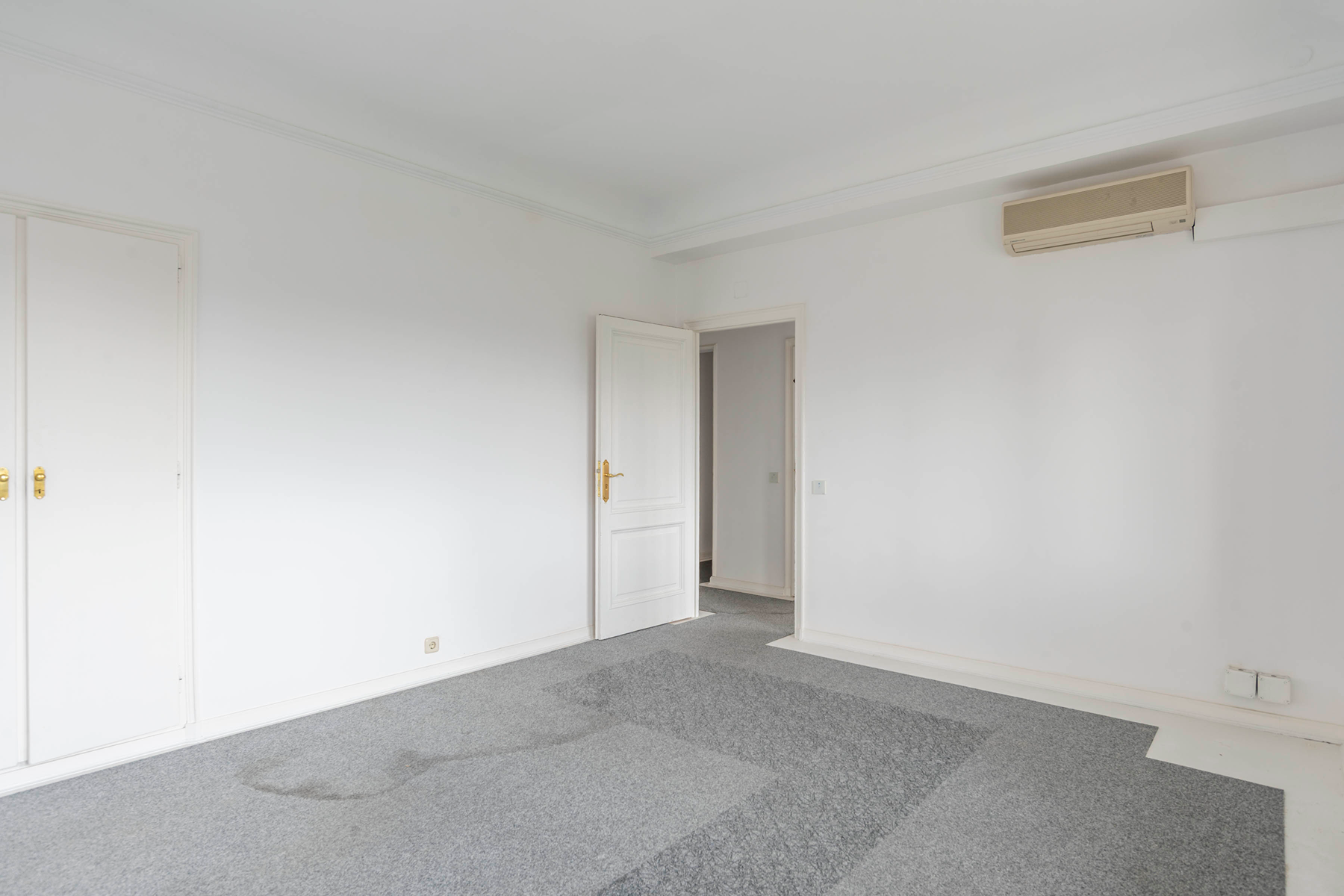  Apartment in El Viso to renovate - 物件實景