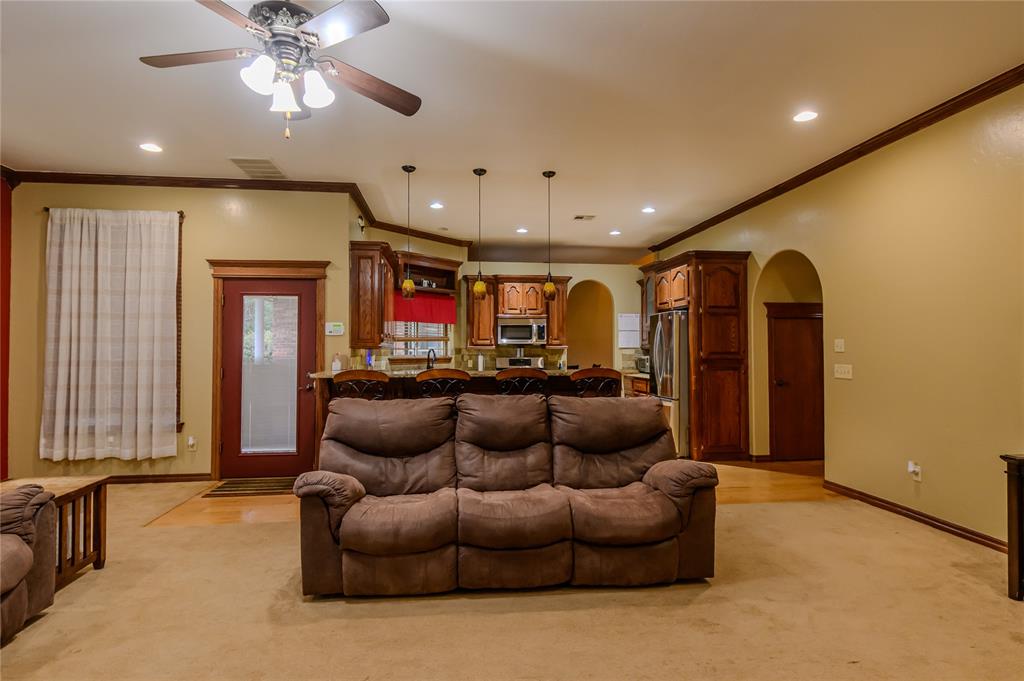 Choctaw, Oklahoma, 73020, United States, 4 Bedrooms Bedrooms, ,3 BathroomsBathrooms,Residential,For Sale,1981358