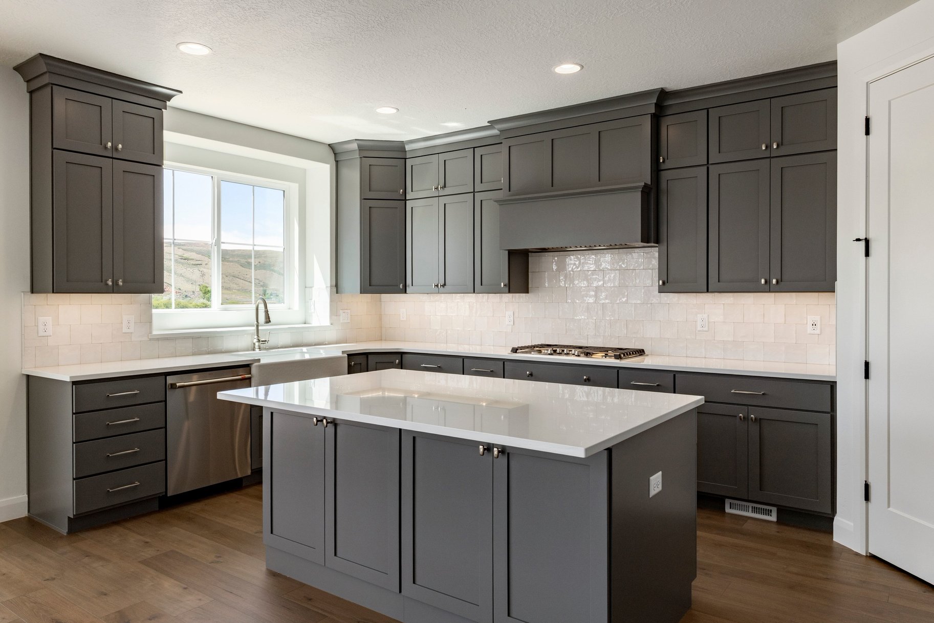  New Construction in Countryside Estates - 物件實景