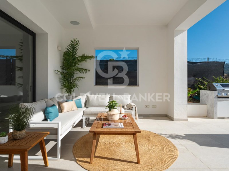Marbella, Andalusia, ES, 5 Bedrooms Bedrooms, ,6 BathroomsBathrooms,Residential,For Sale,1885569