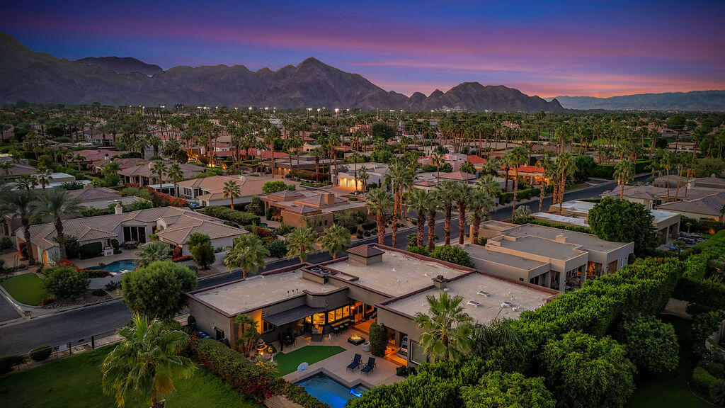 La Quinta, California, 92253, United States, 4 Bedrooms Bedrooms, ,2 BathroomsBathrooms,Residential,For Sale,1987635